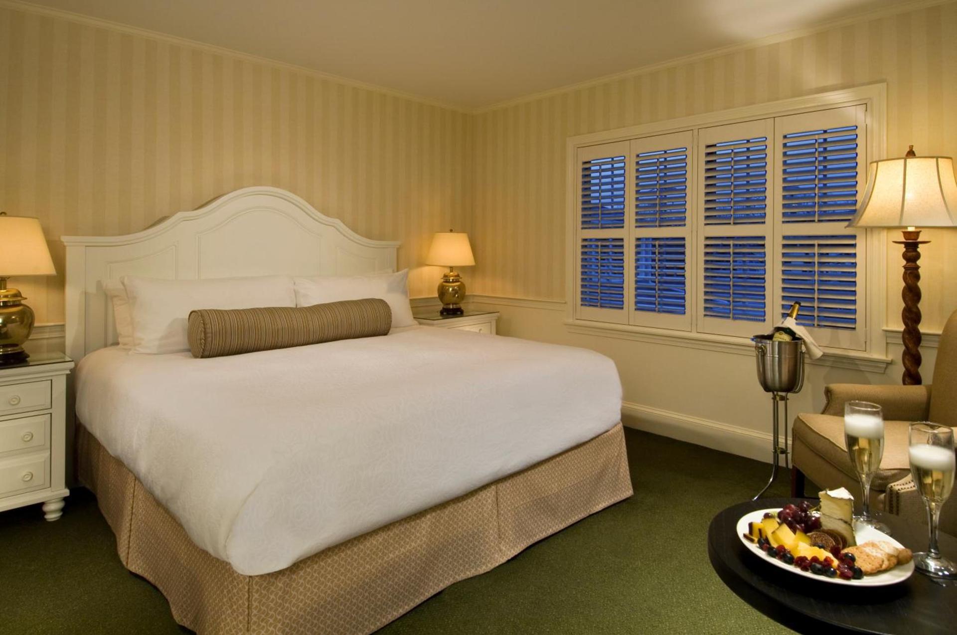 Chatham Wayside Inn photo 20