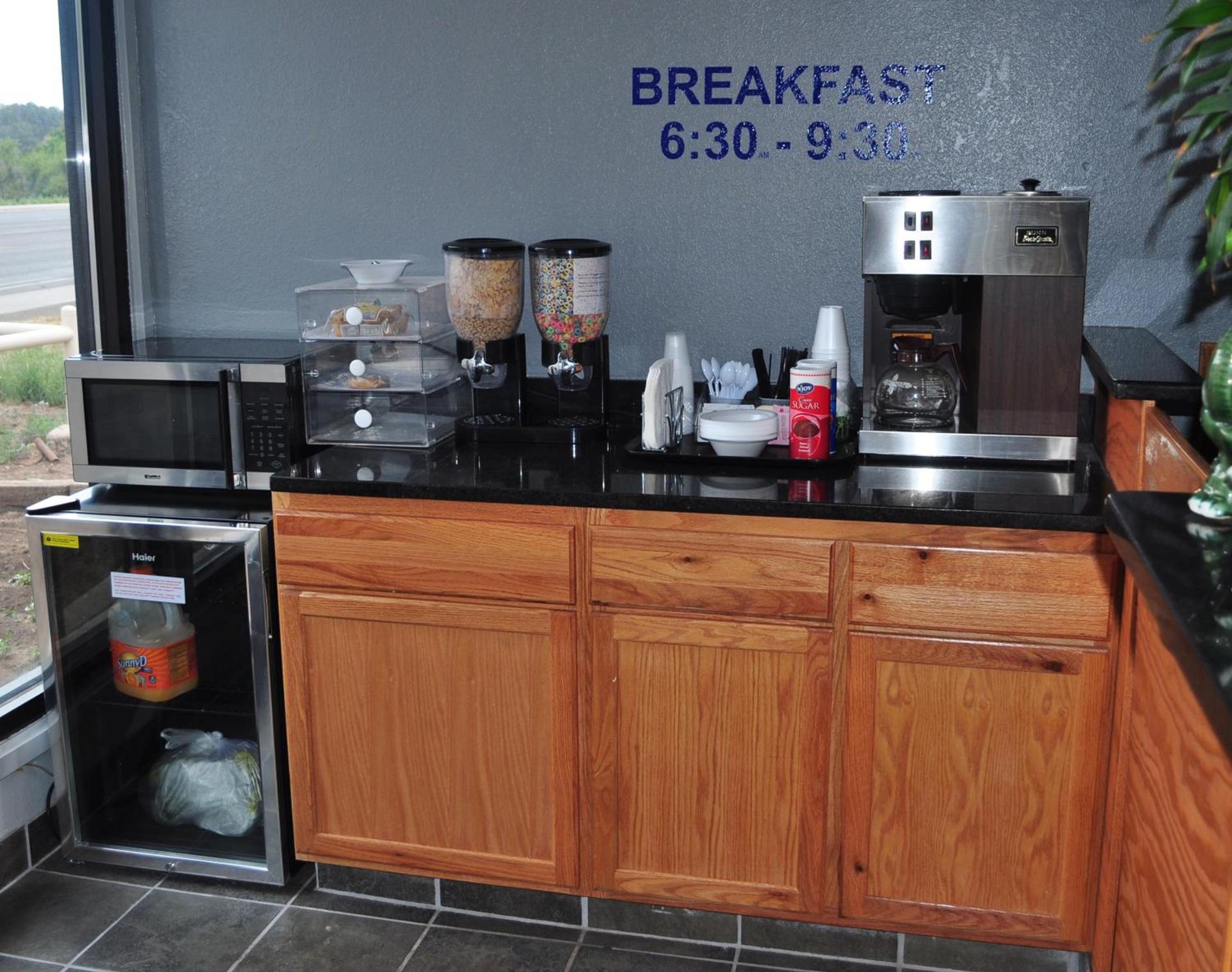 Bestway Inn photo 5