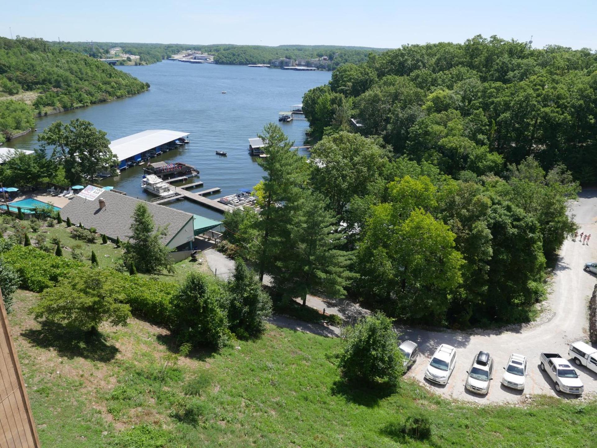 Inn at Grand Glaize photo 11