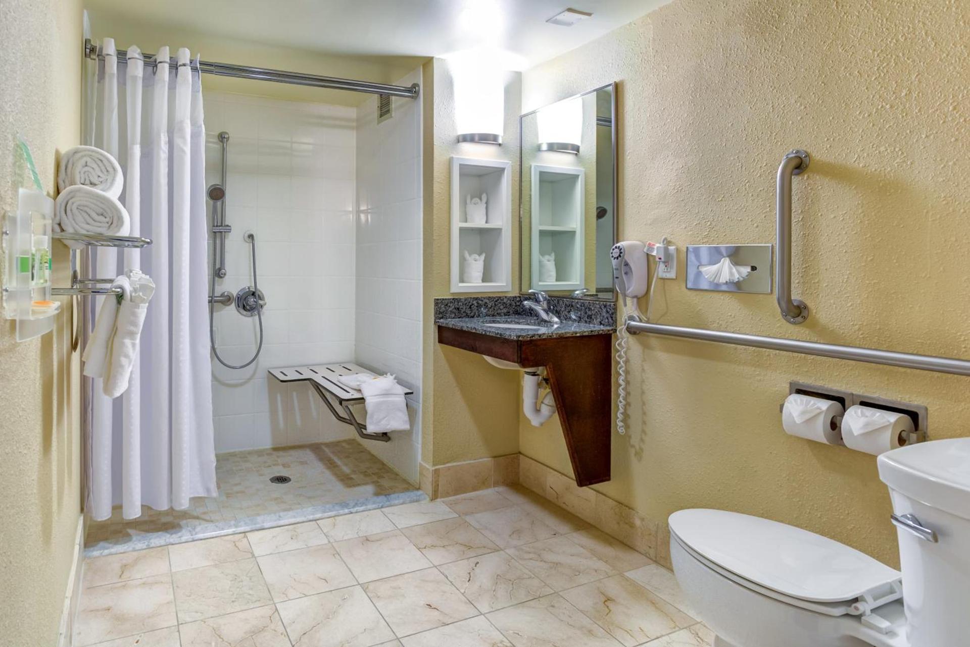 Holiday Inn Indianapolis North-Carmel by IHG photo 4