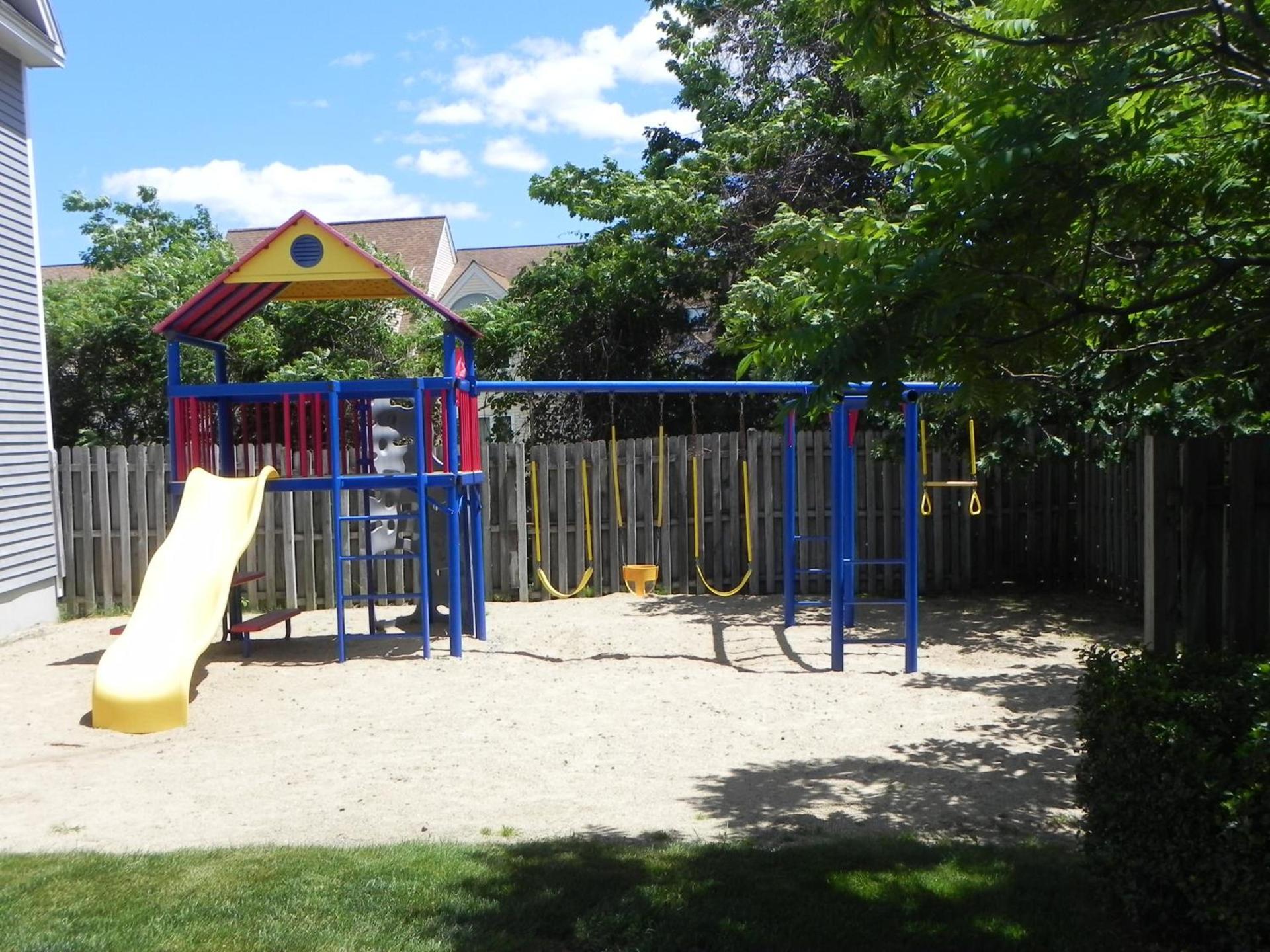 Elmwood Resort Hotel photo 42