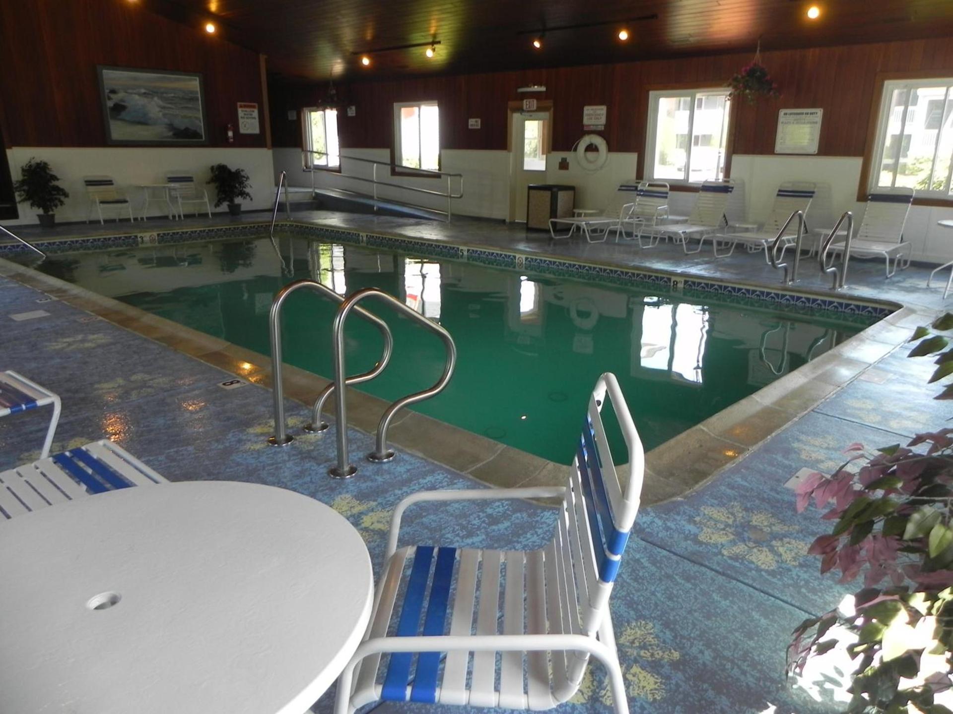 Elmwood Resort Hotel photo 44