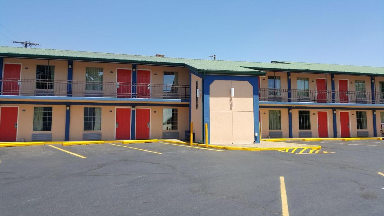 Budget Inn - Washington photo 47