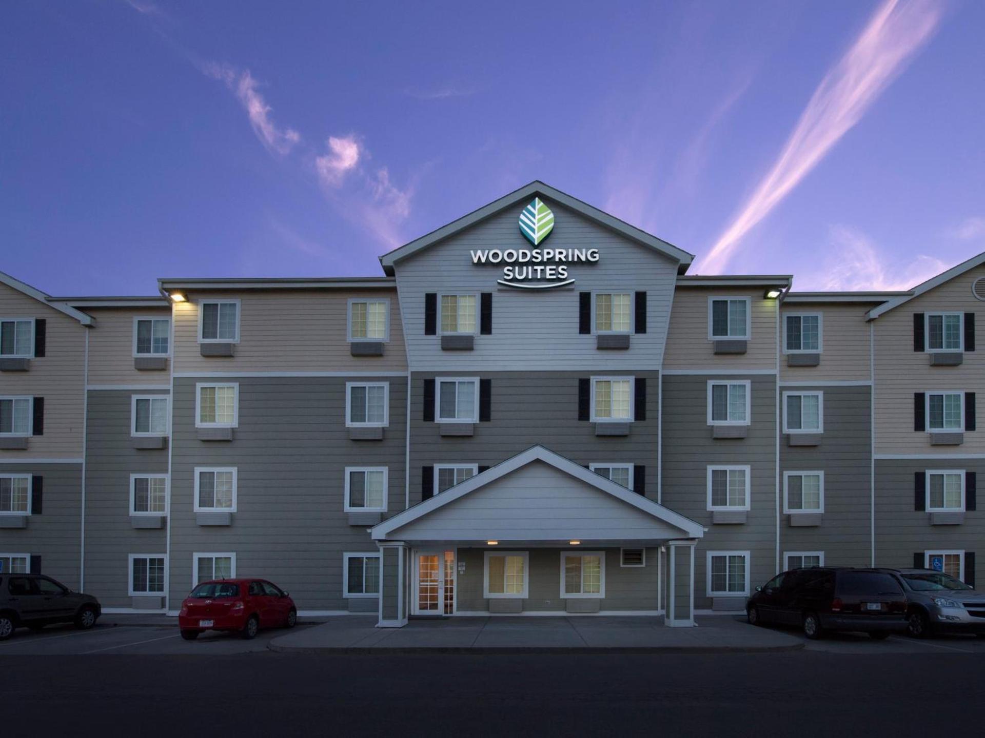 WoodSpring Suites Junction City photo 4
