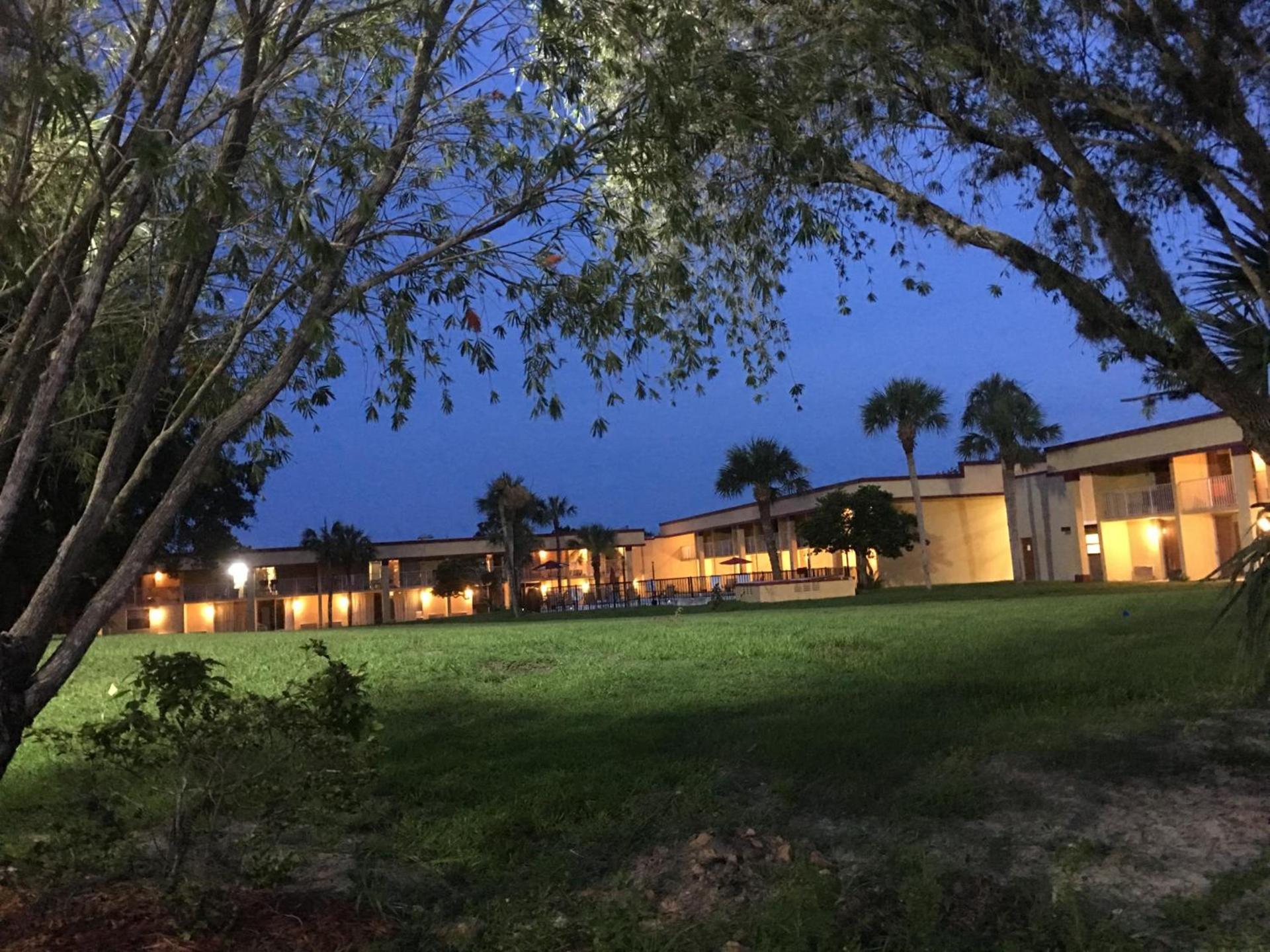 Rodeway Inn Clermont North photo 20