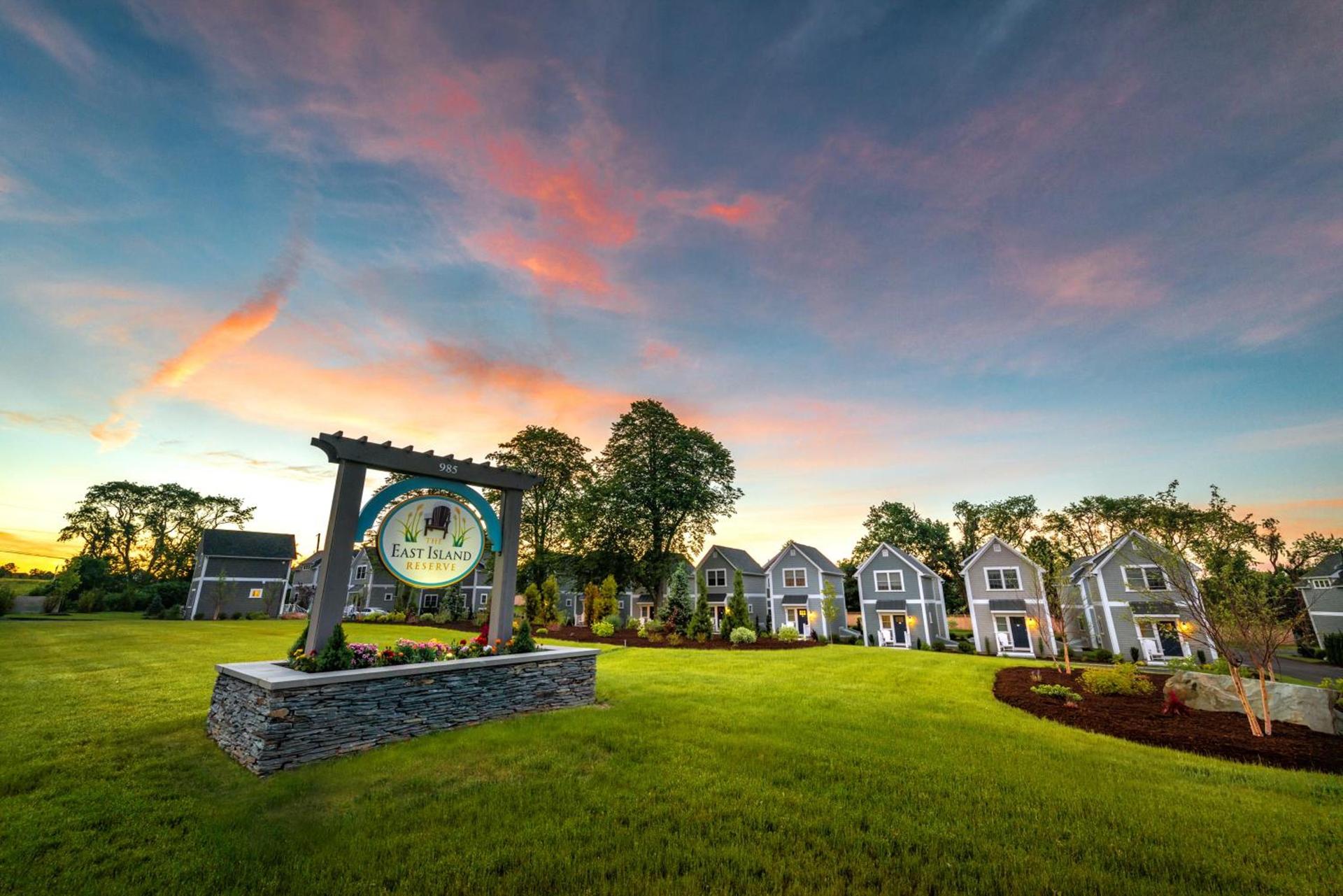 The East Island Reserve Hotel photo 4