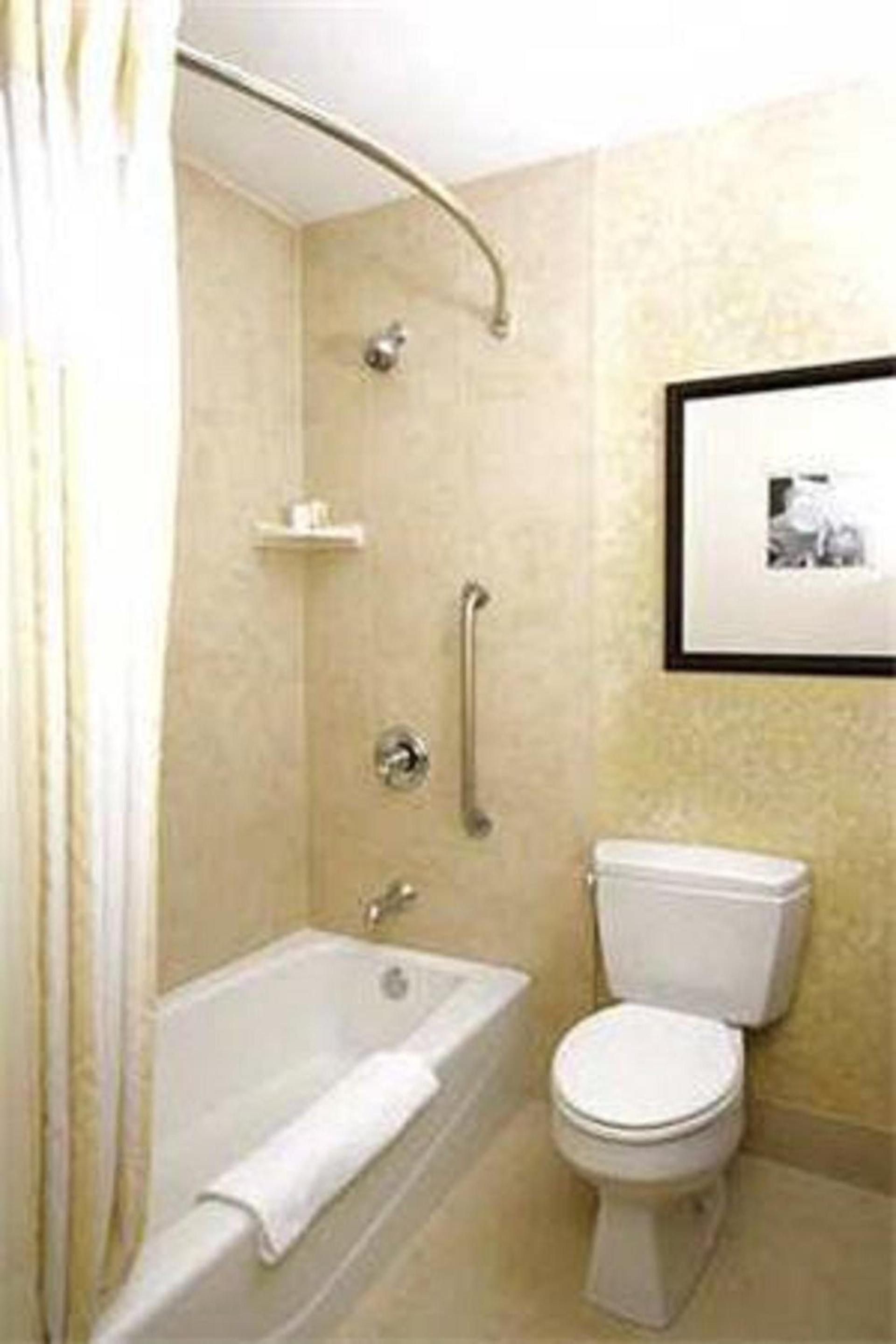 Shutters Hotel photo 18