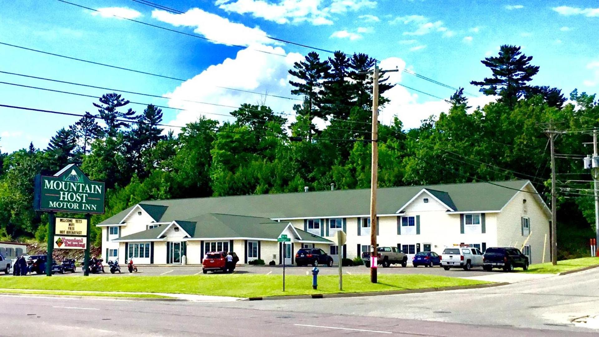 Mountain Host Motor Inn photo 13