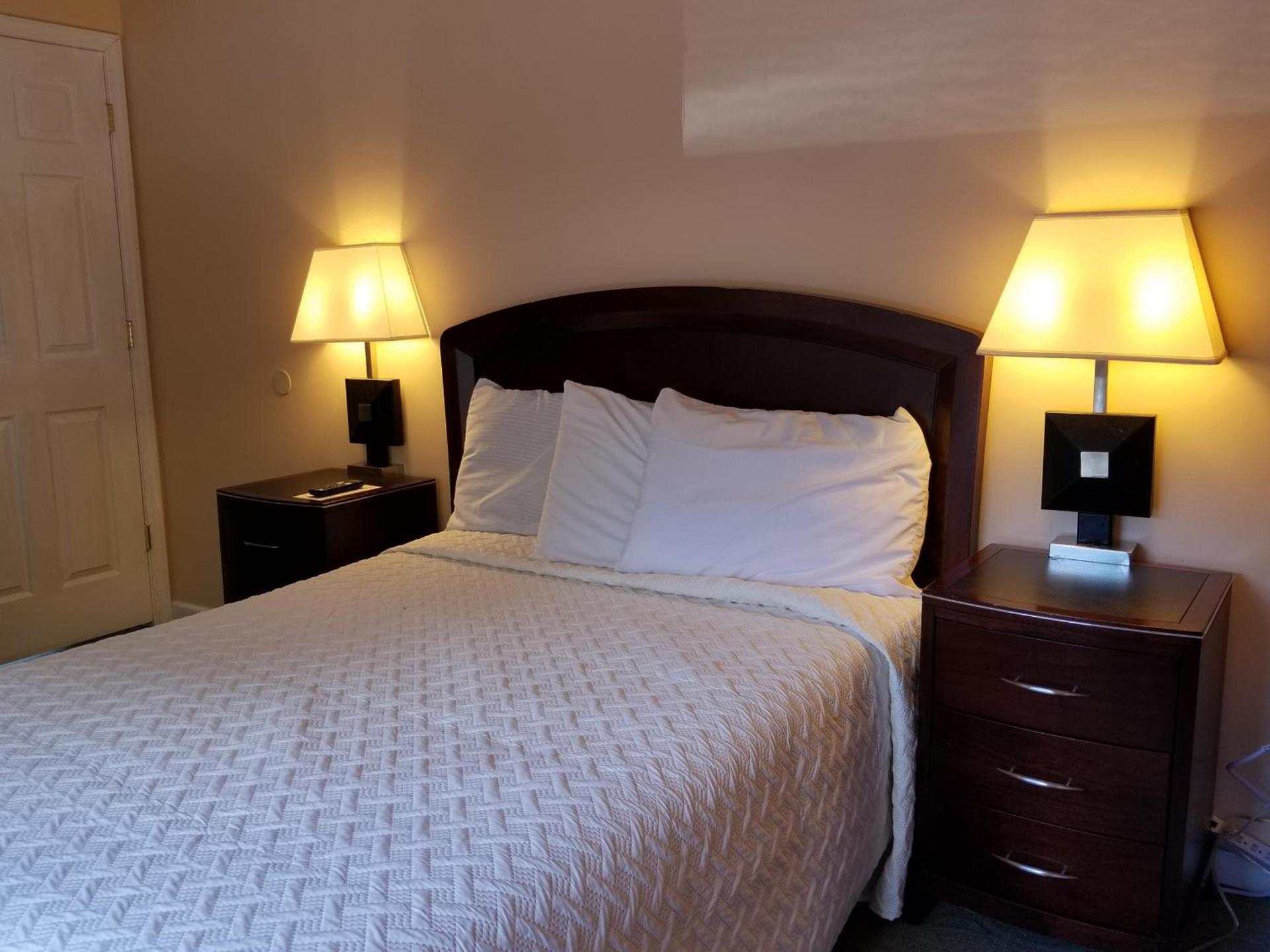 Lido Motel Lake George photo 42
