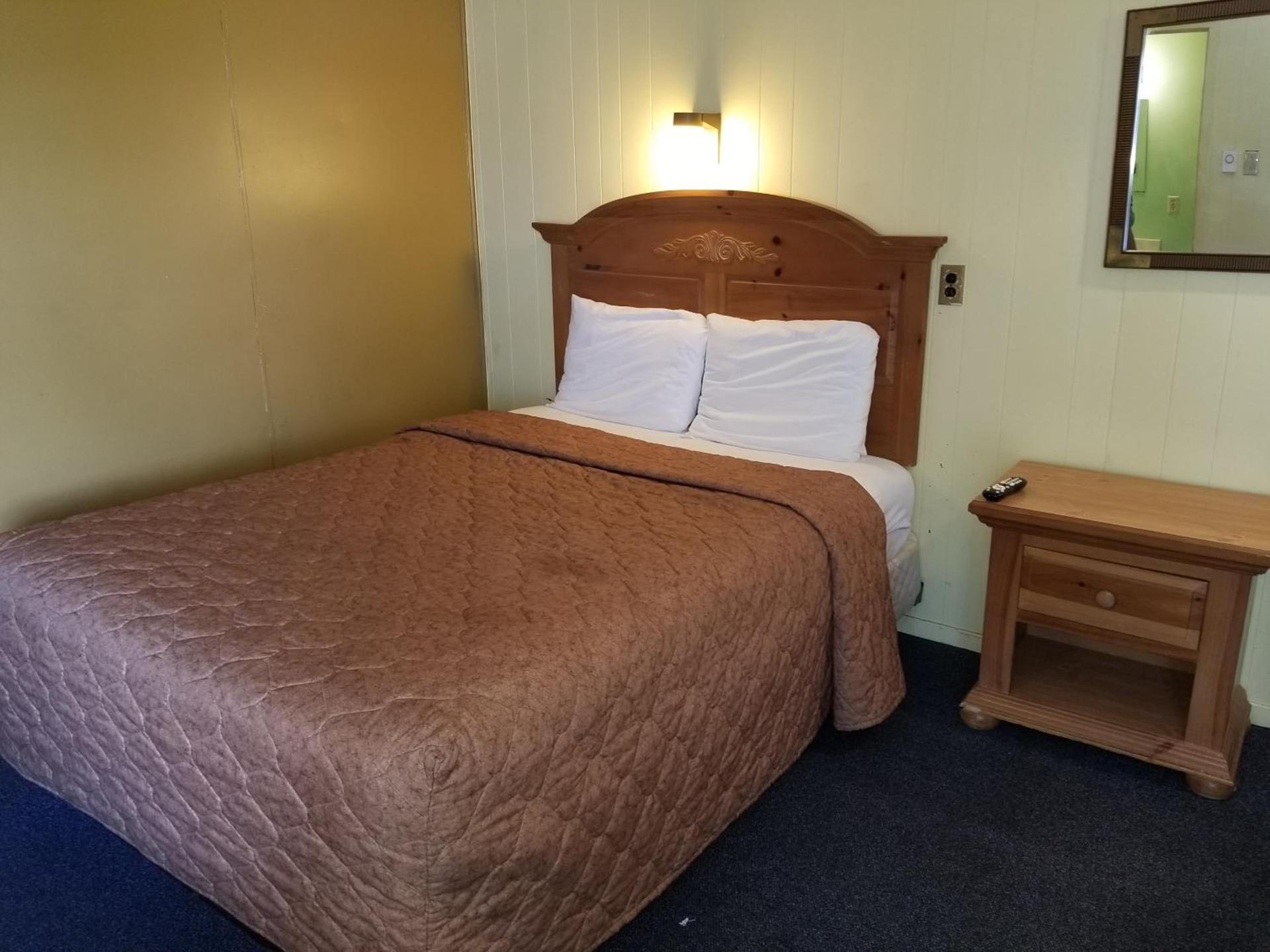 Rodeway Inn La Crosse photo 16