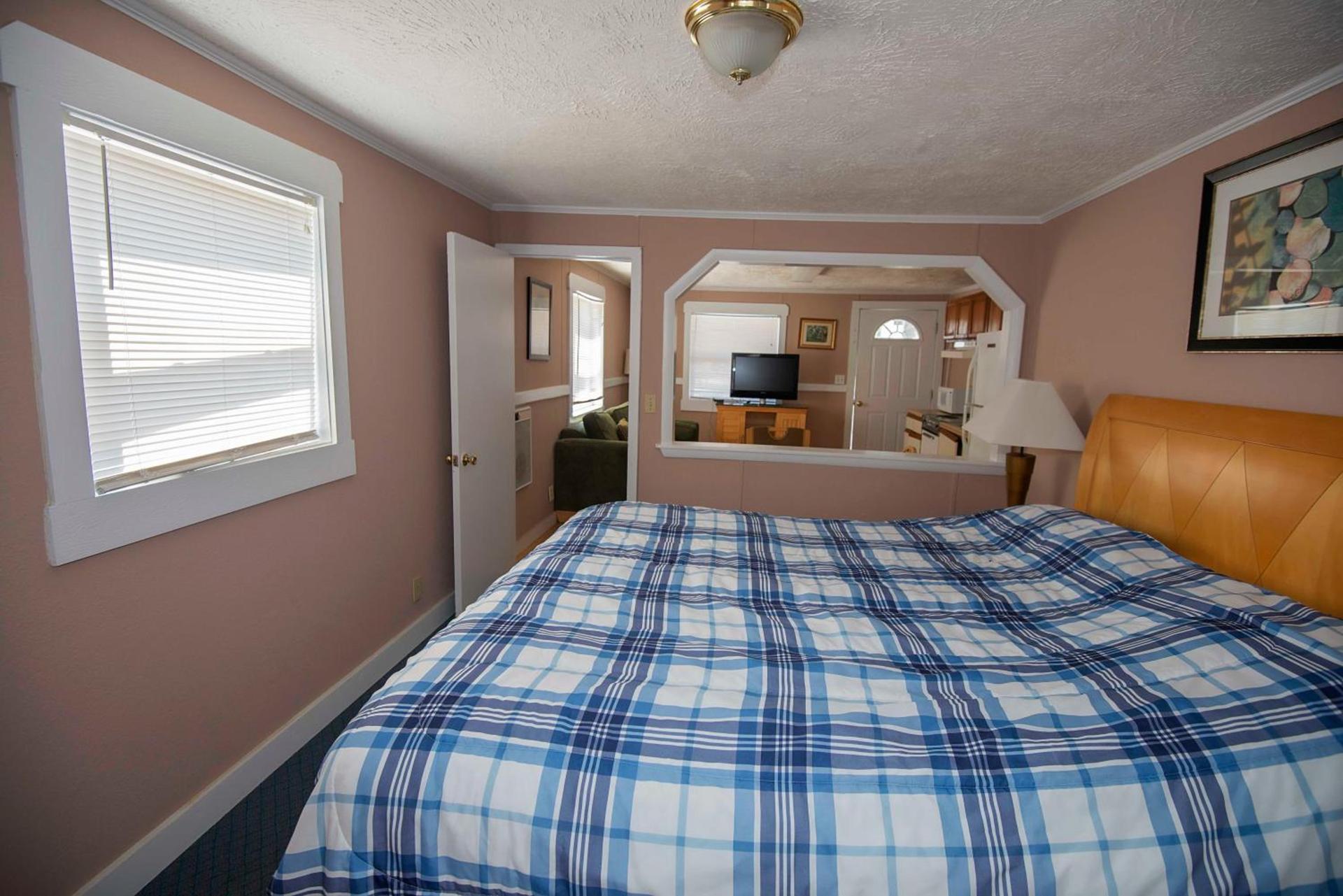Avon Cottages photo 88