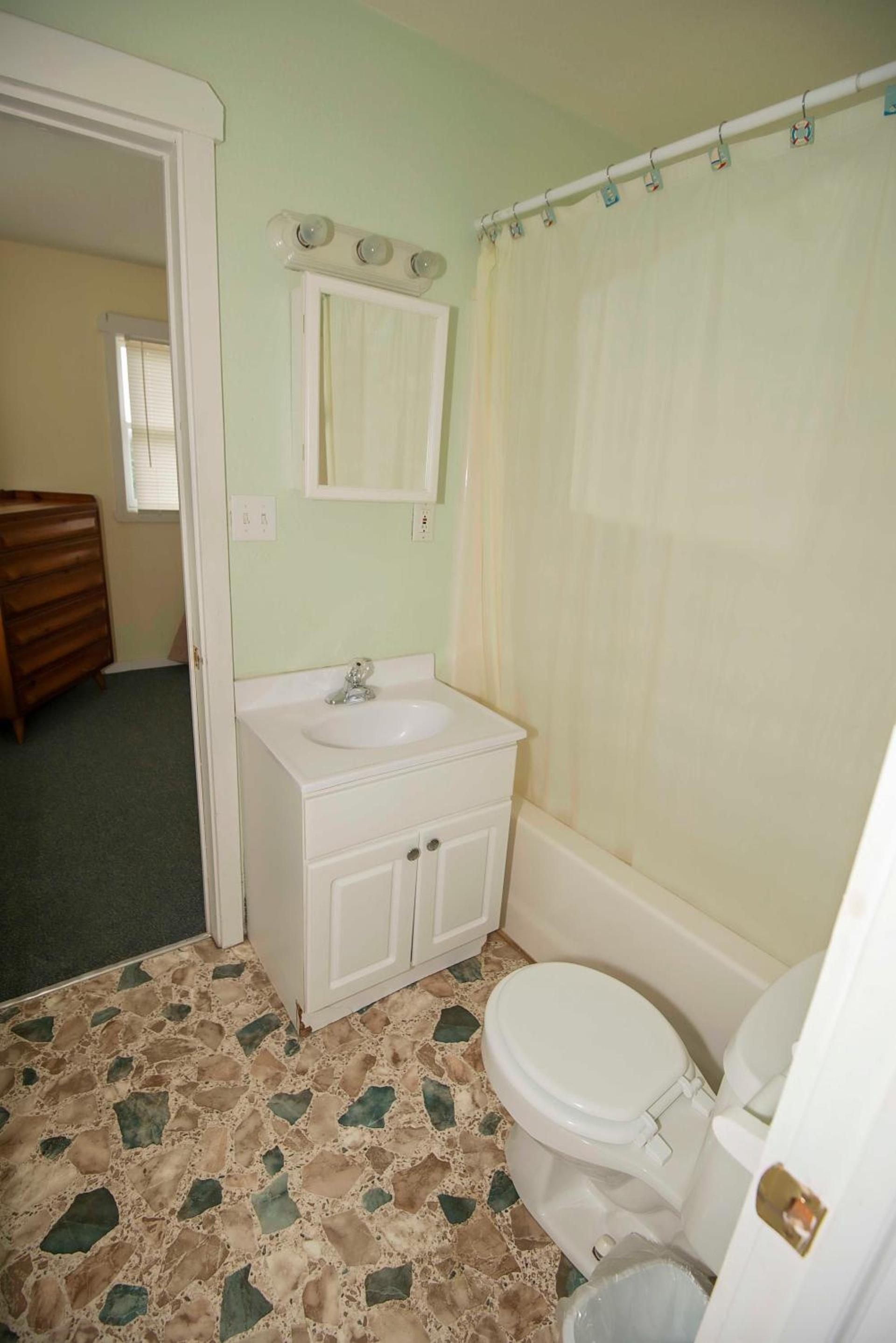 Avon Cottages photo 31