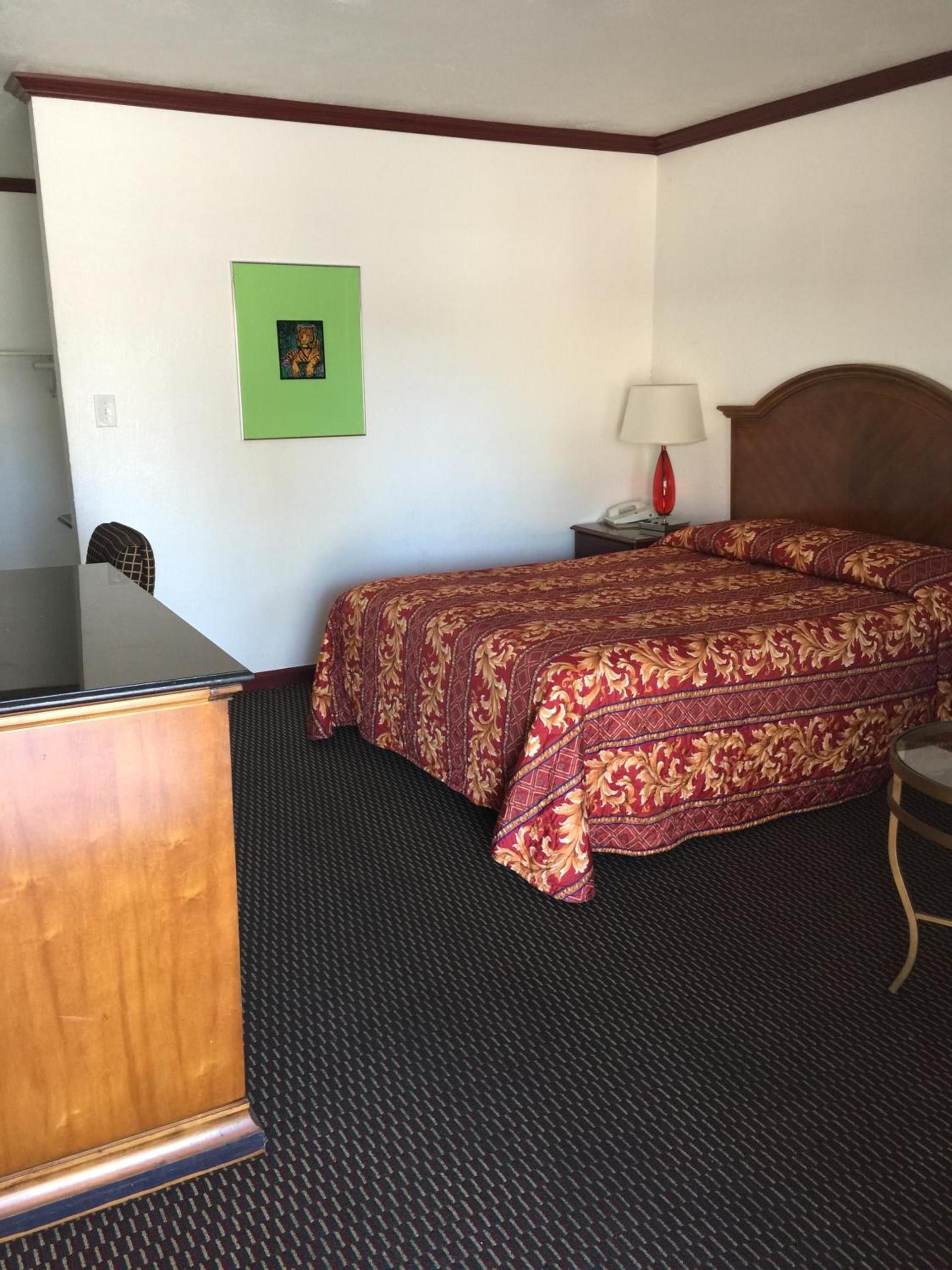 Buckboard Motel photo 16