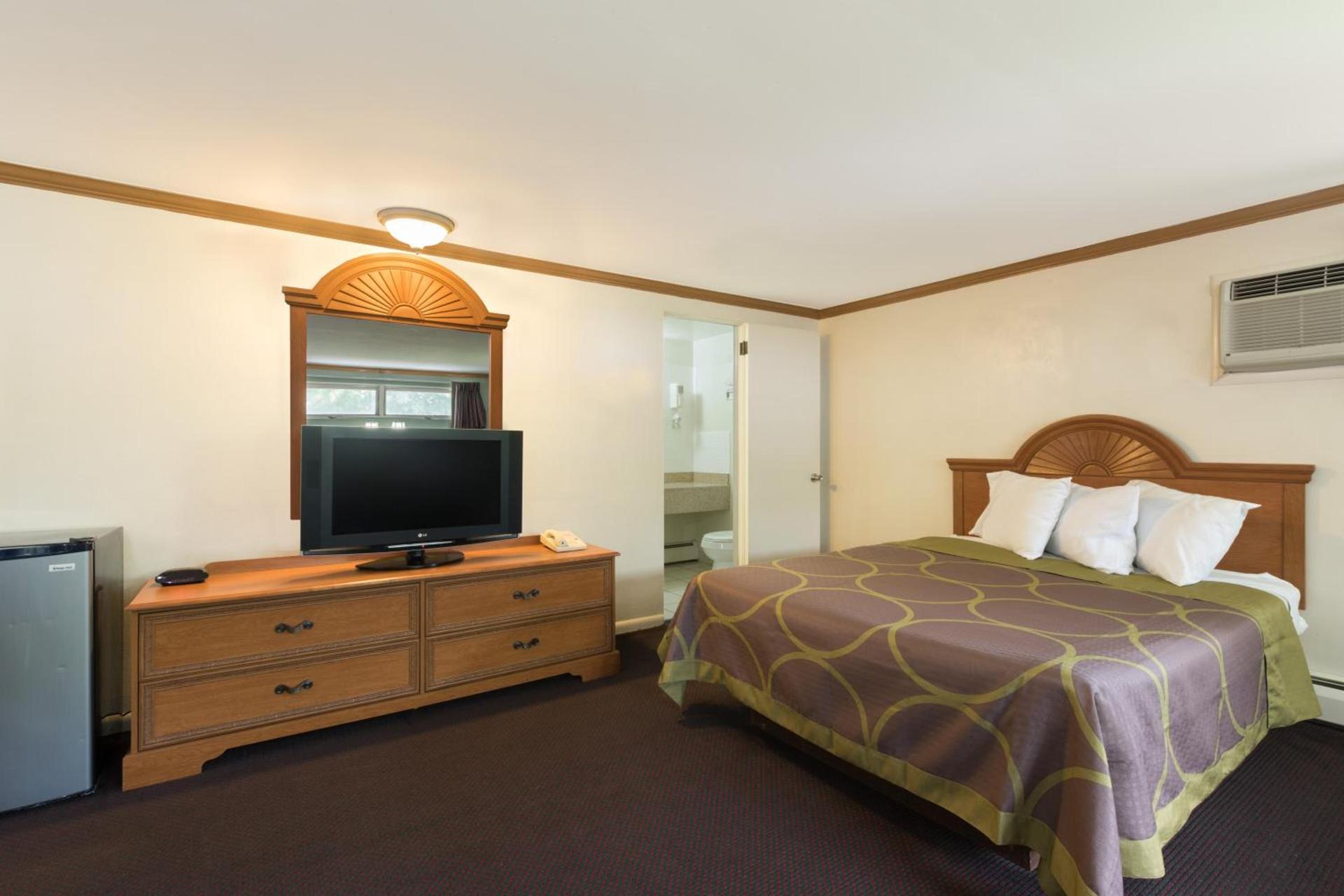 Econo Lodge Palmyra - Hershey photo 14