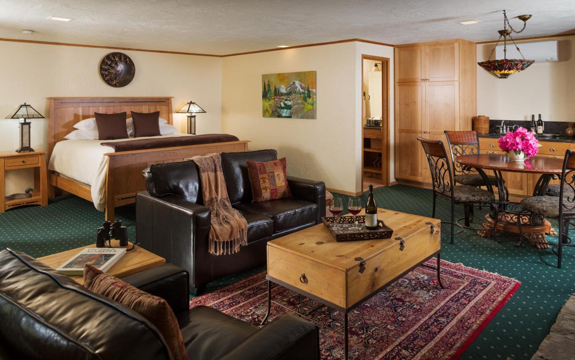 Eagle Rock Lodge photo 7