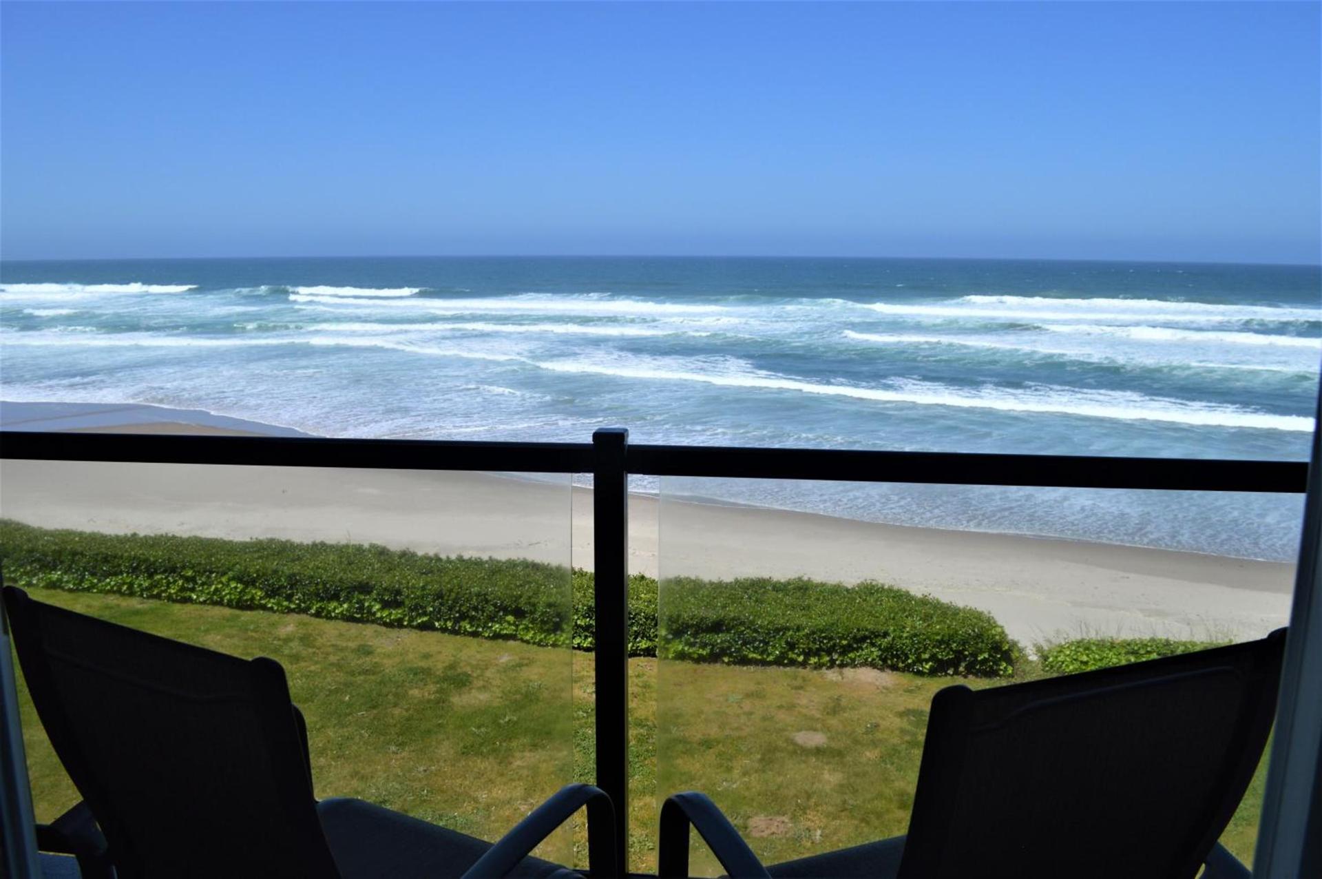 Starfish Manor Oceanfront Hotel photo 31