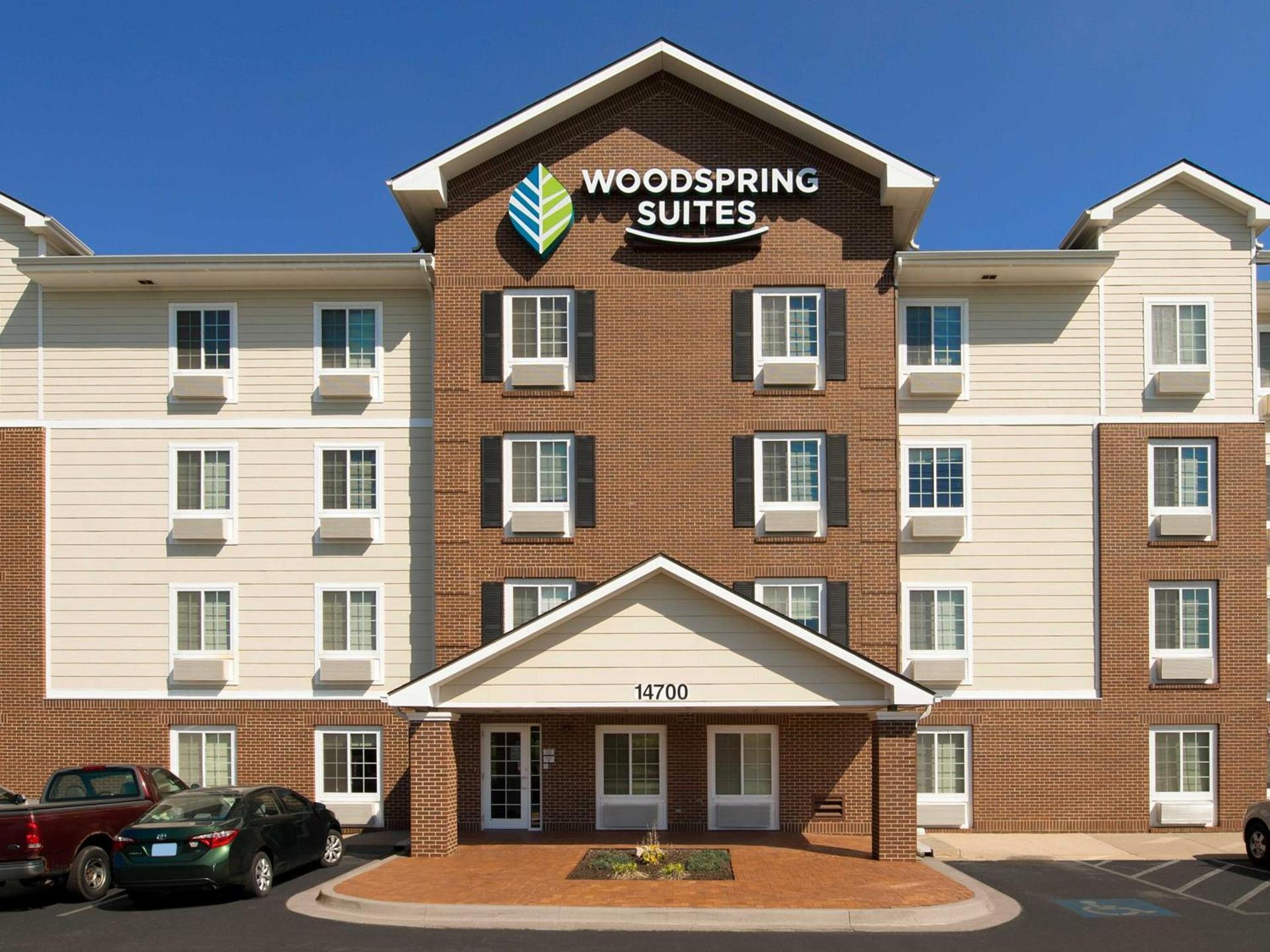 WoodSpring Suites Kansas City Lenexa — hotel in Lenexa