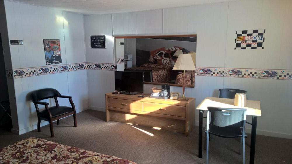 White Valley Motel photo 5