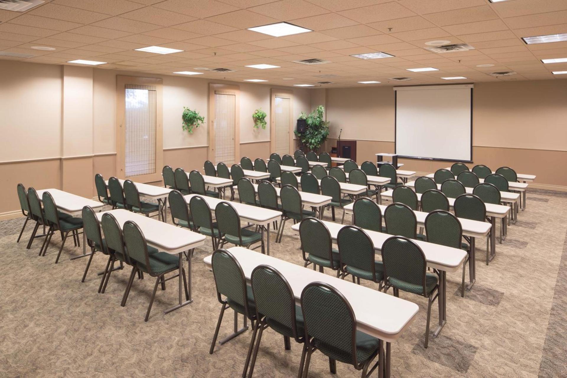 New Gardena Hotel photo 33