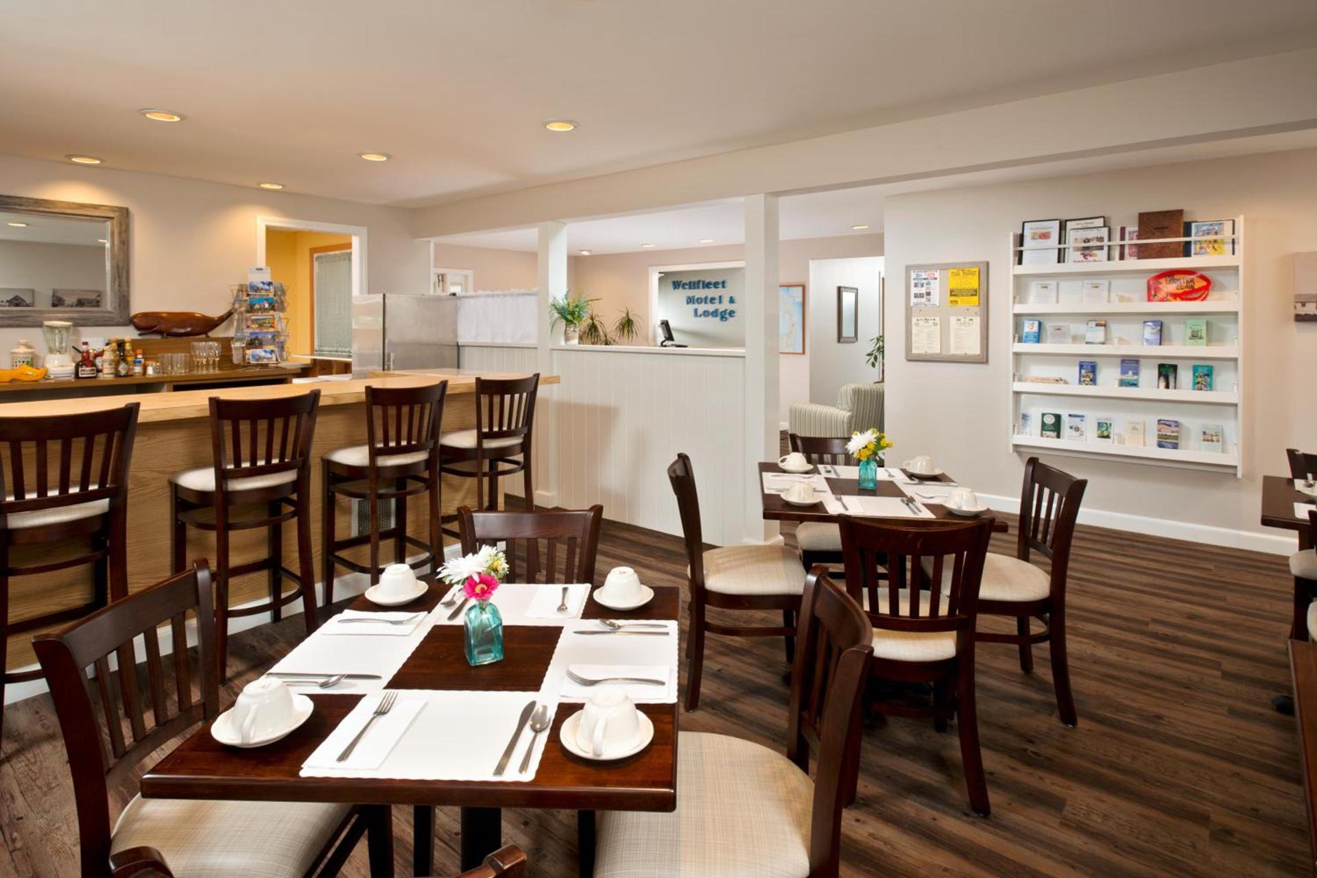 Wellfleet Lodge photo 3