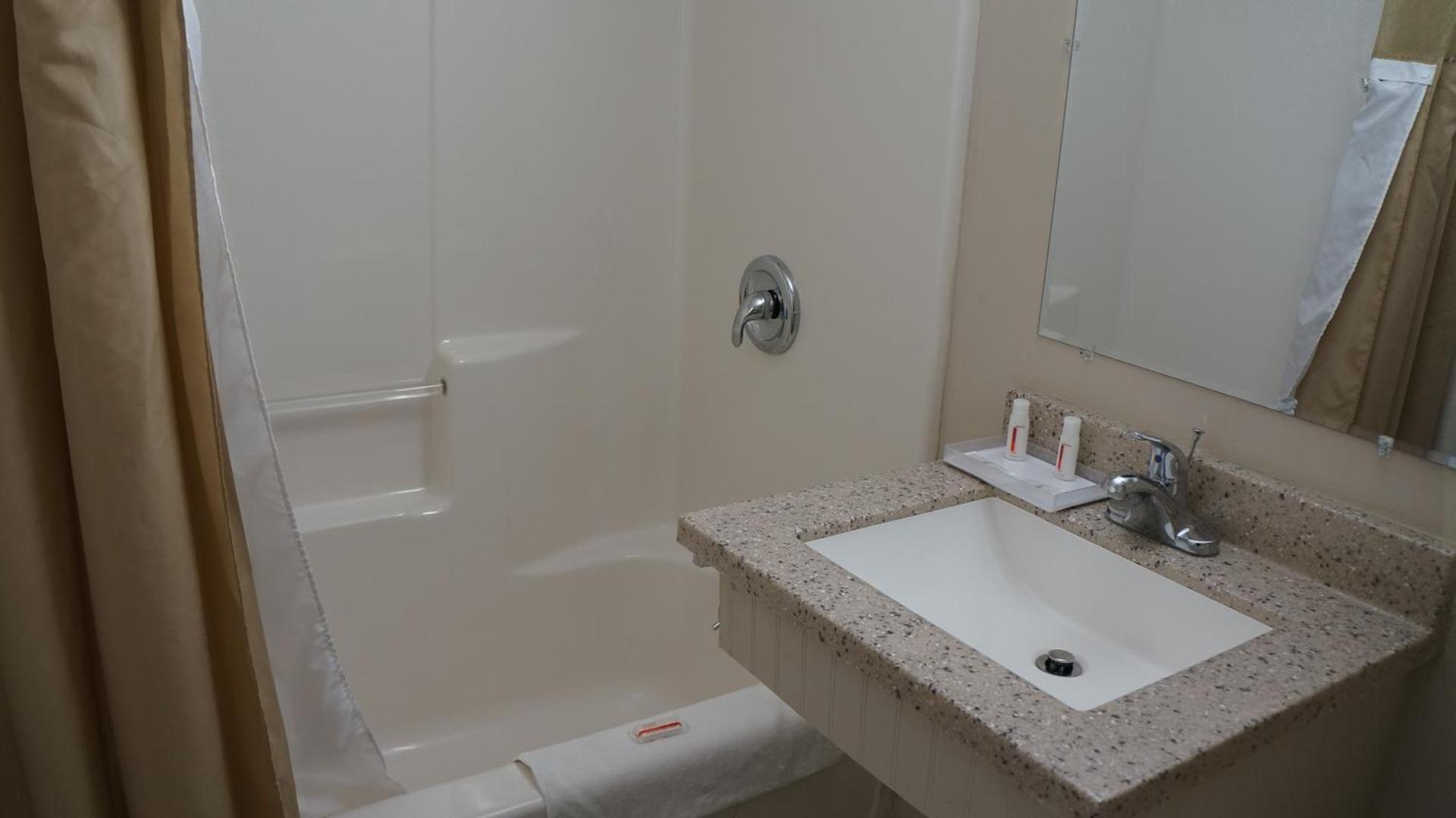 Best Stay Inn photo 16