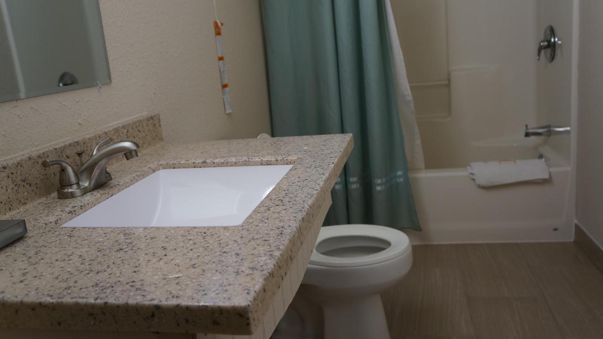 Best Stay Inn photo 22