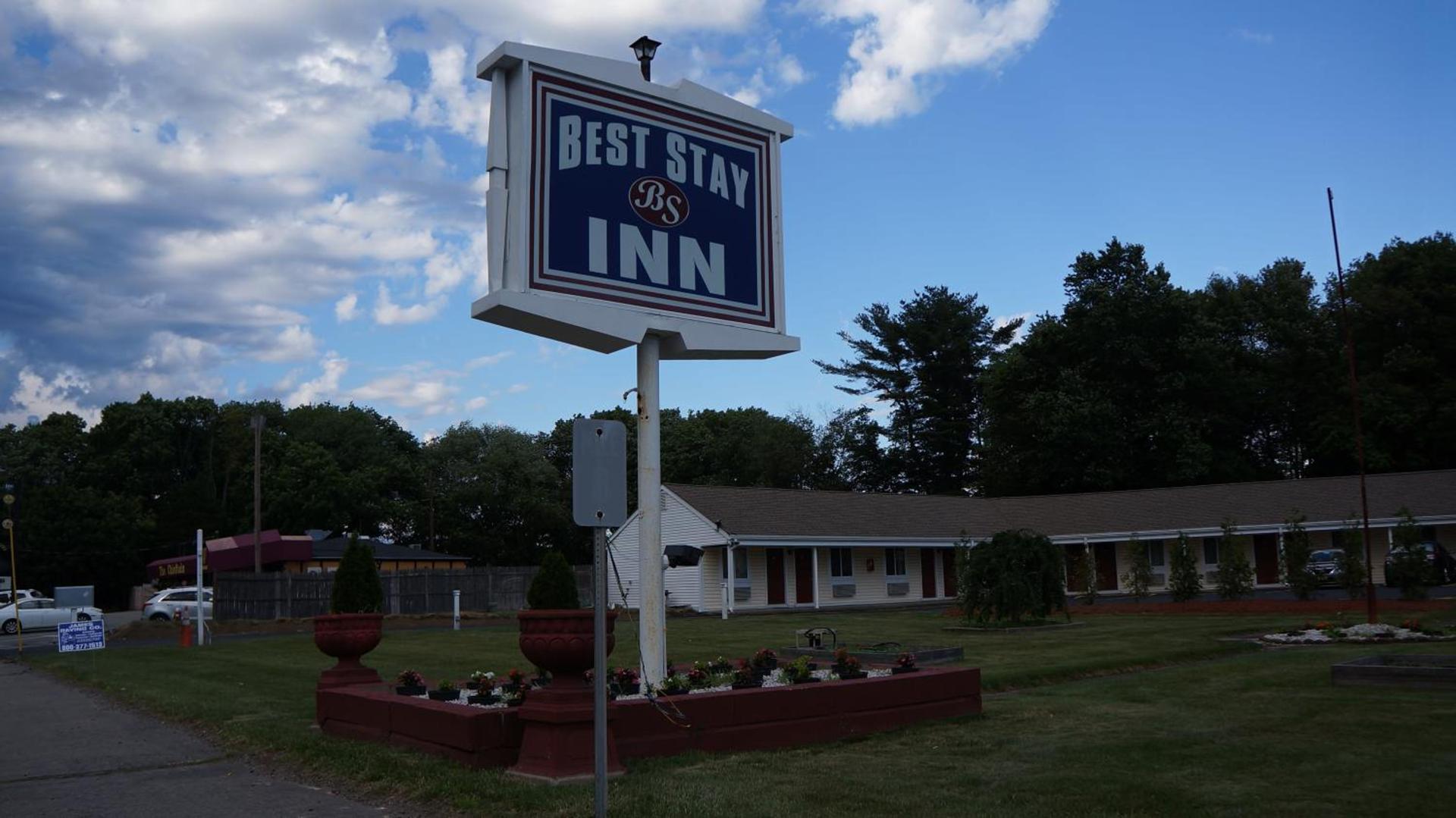 Best Stay Inn photo 2