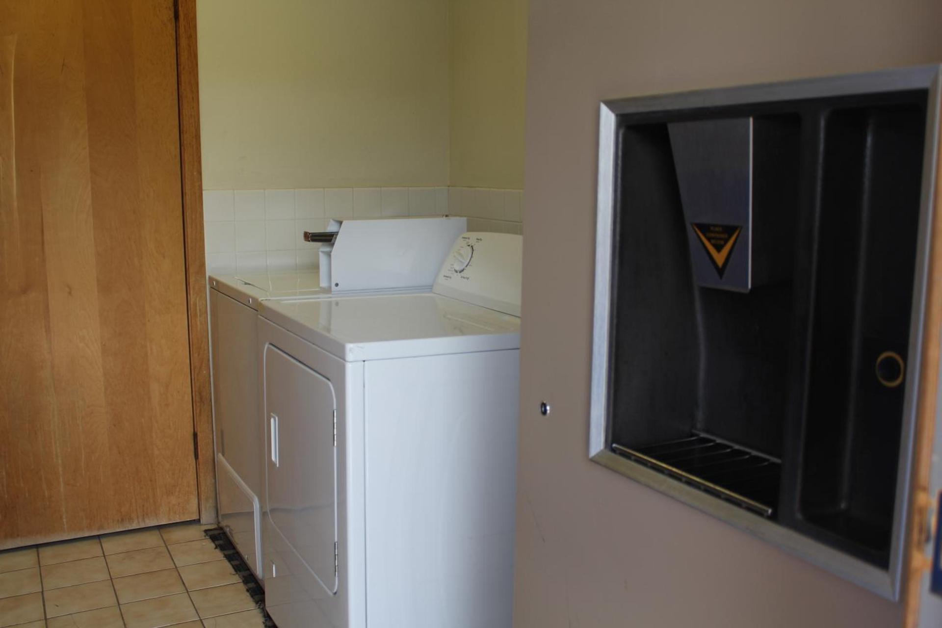Budget Host Inn Fridley photo 6