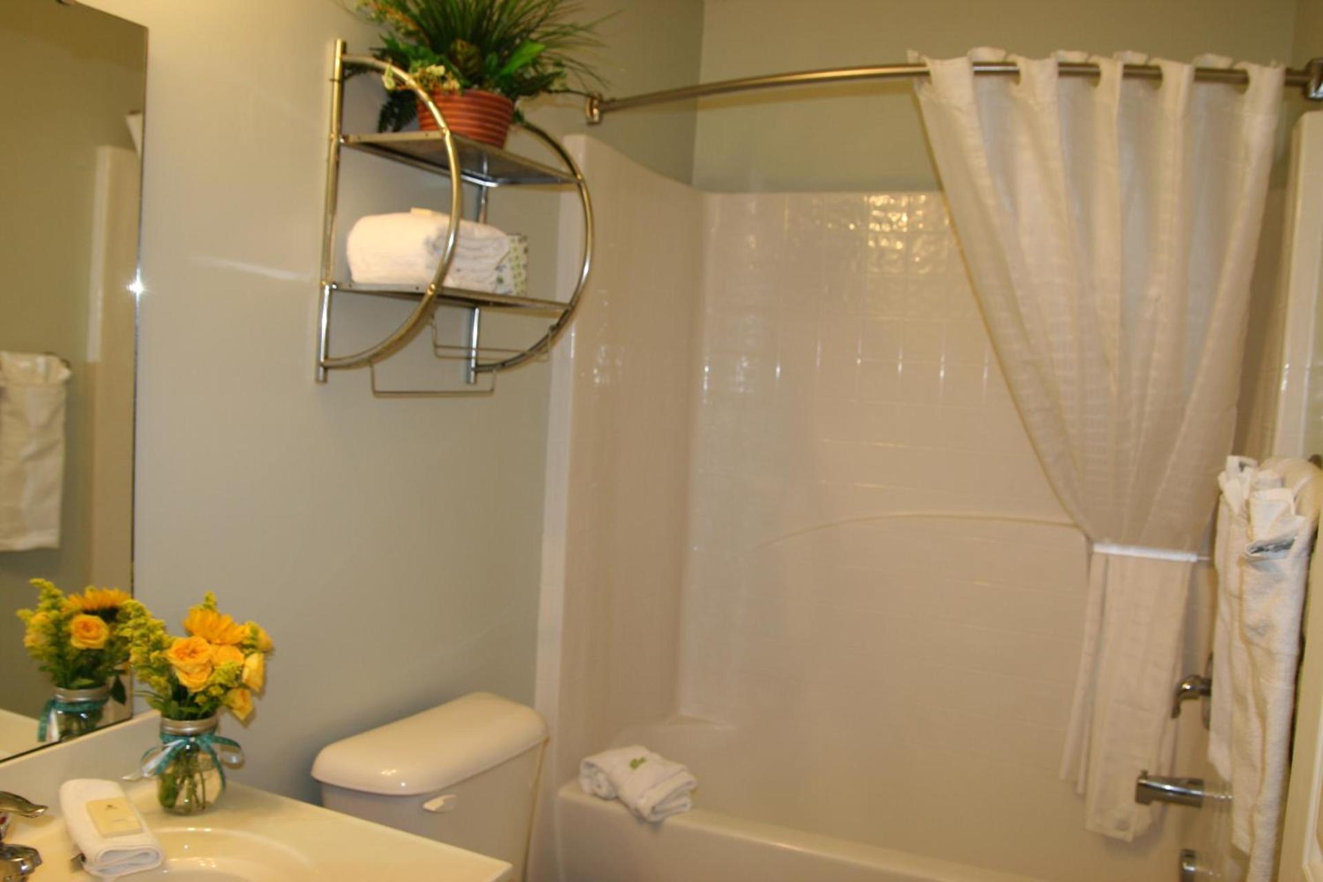 Affordable Suites Jacksonville photo 27
