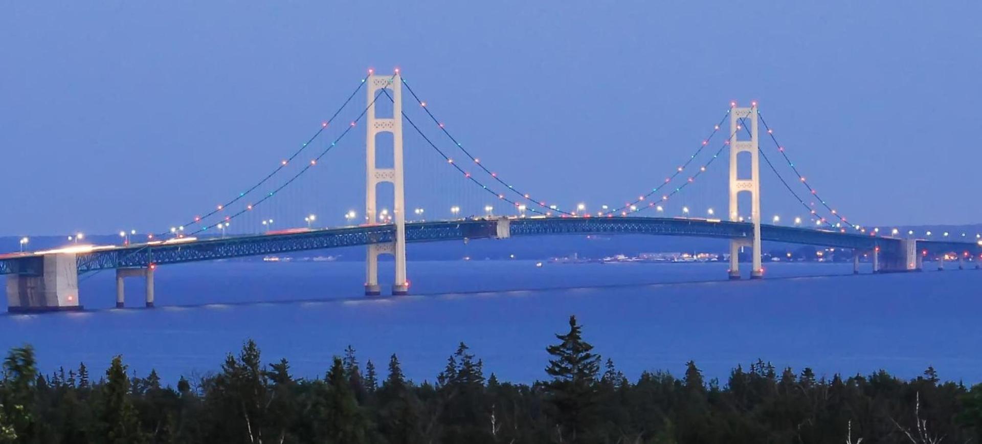Super 8 by Wyndham St. Ignace photo 23
