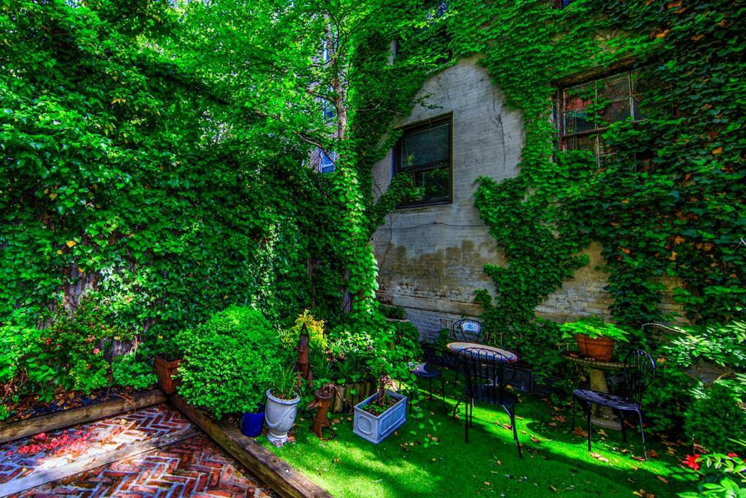 Chelsea Pines Inn photo 16