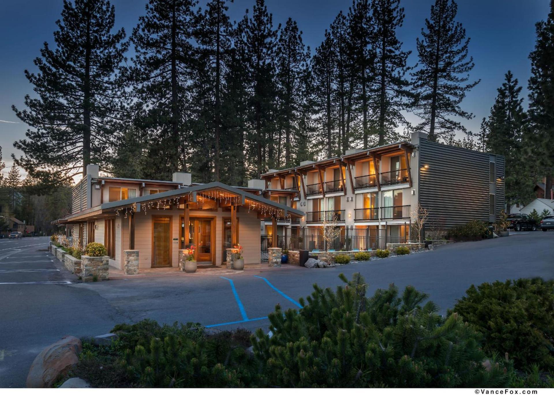 Firelite Lodge photo 6