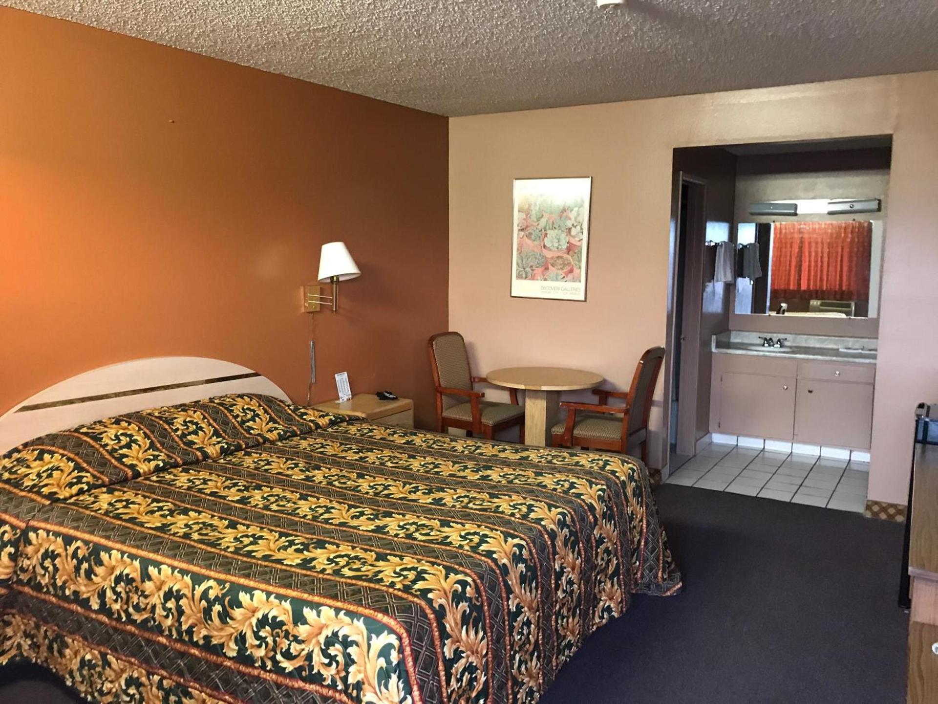Rodeway Inn Yuma Downtown photo 11