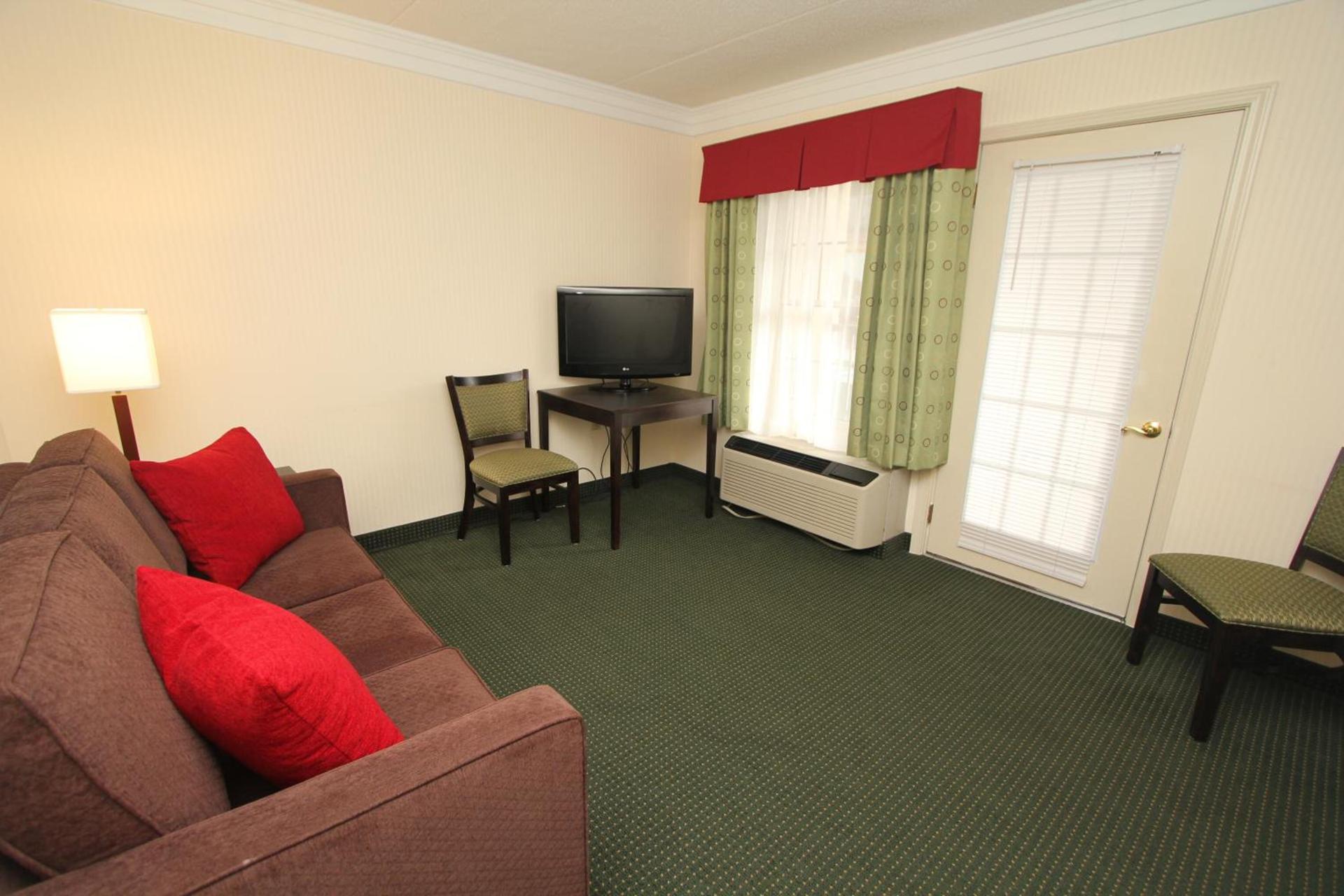 Black Bear Inn & Suites photo 5