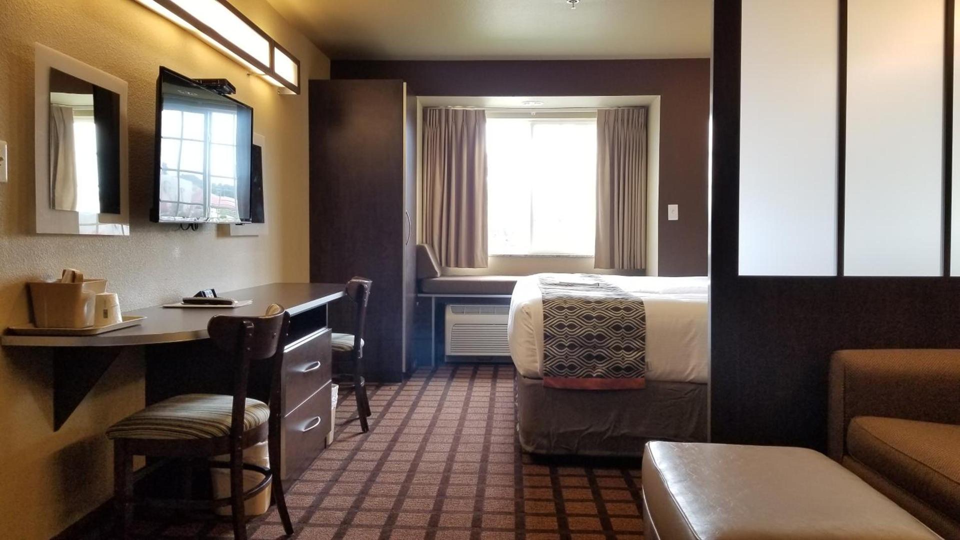 Microtel Inn & Suites By Wyndham Conway photo 17