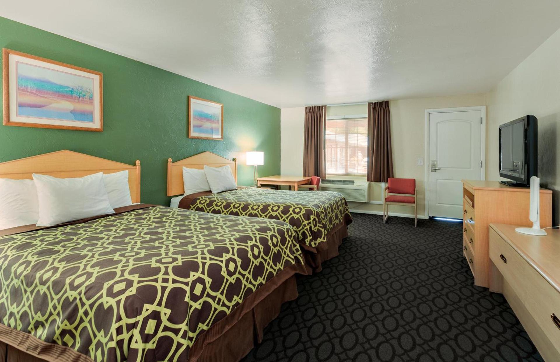 Downtown Inn photo 2