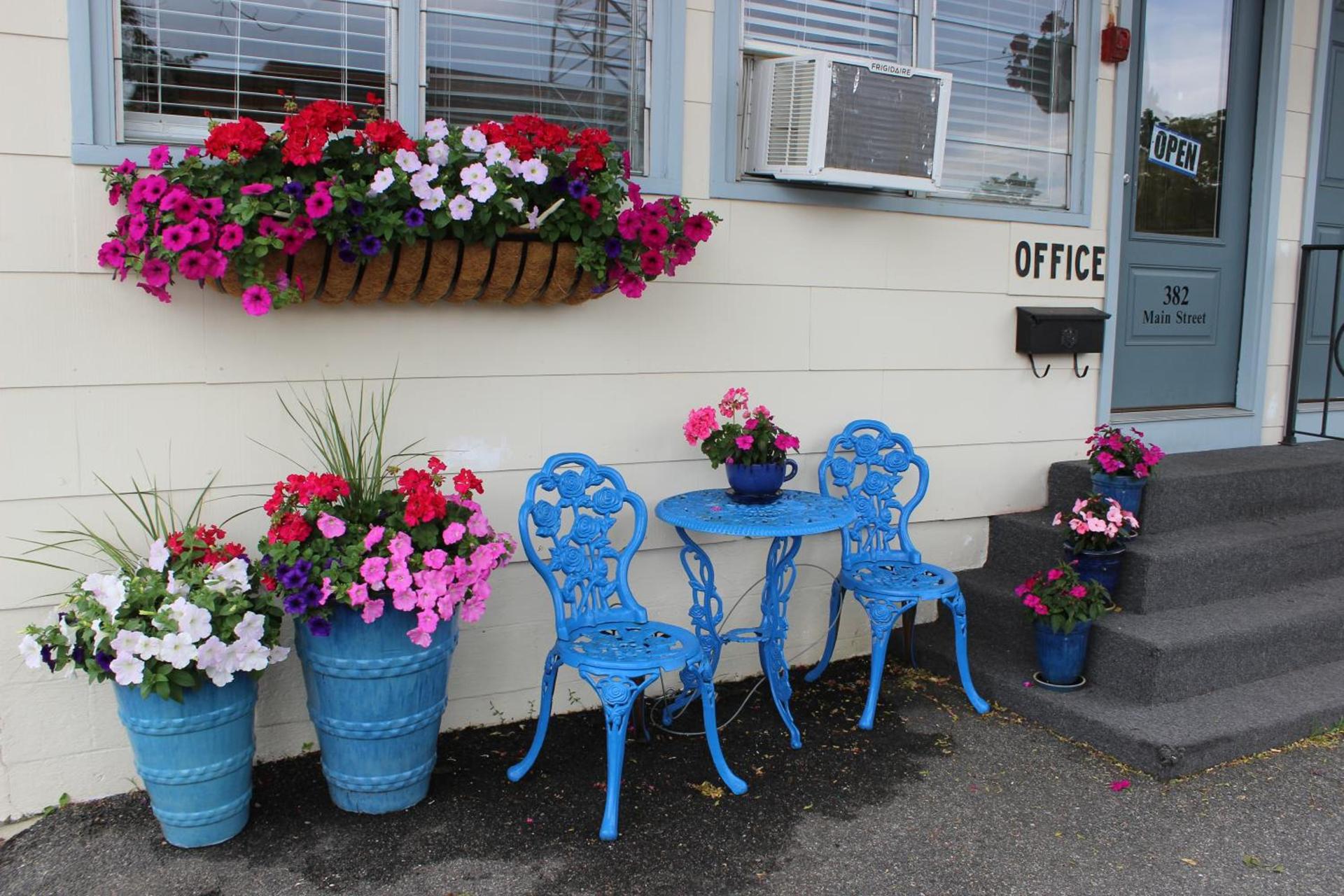 Town & Beach Motel photo 9