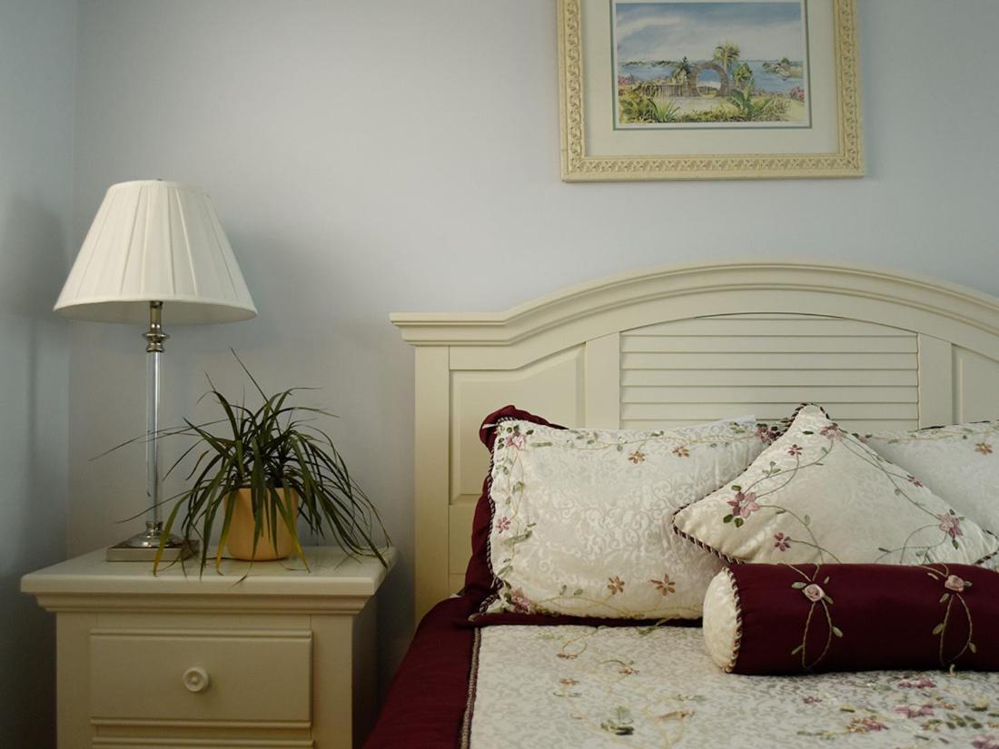 Windward Shores photo 3