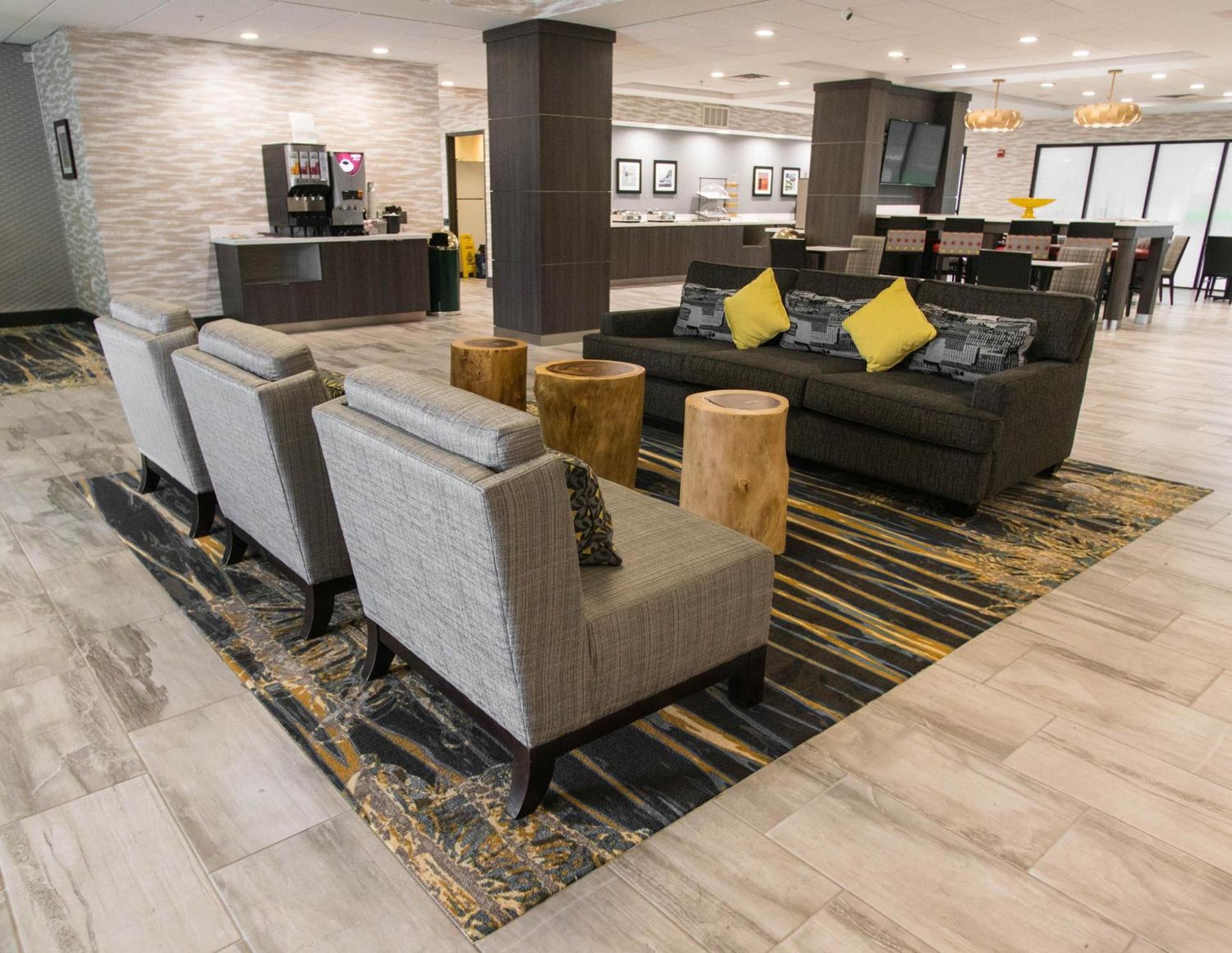 Wingate by Wyndham Dallas Love Field photo 5