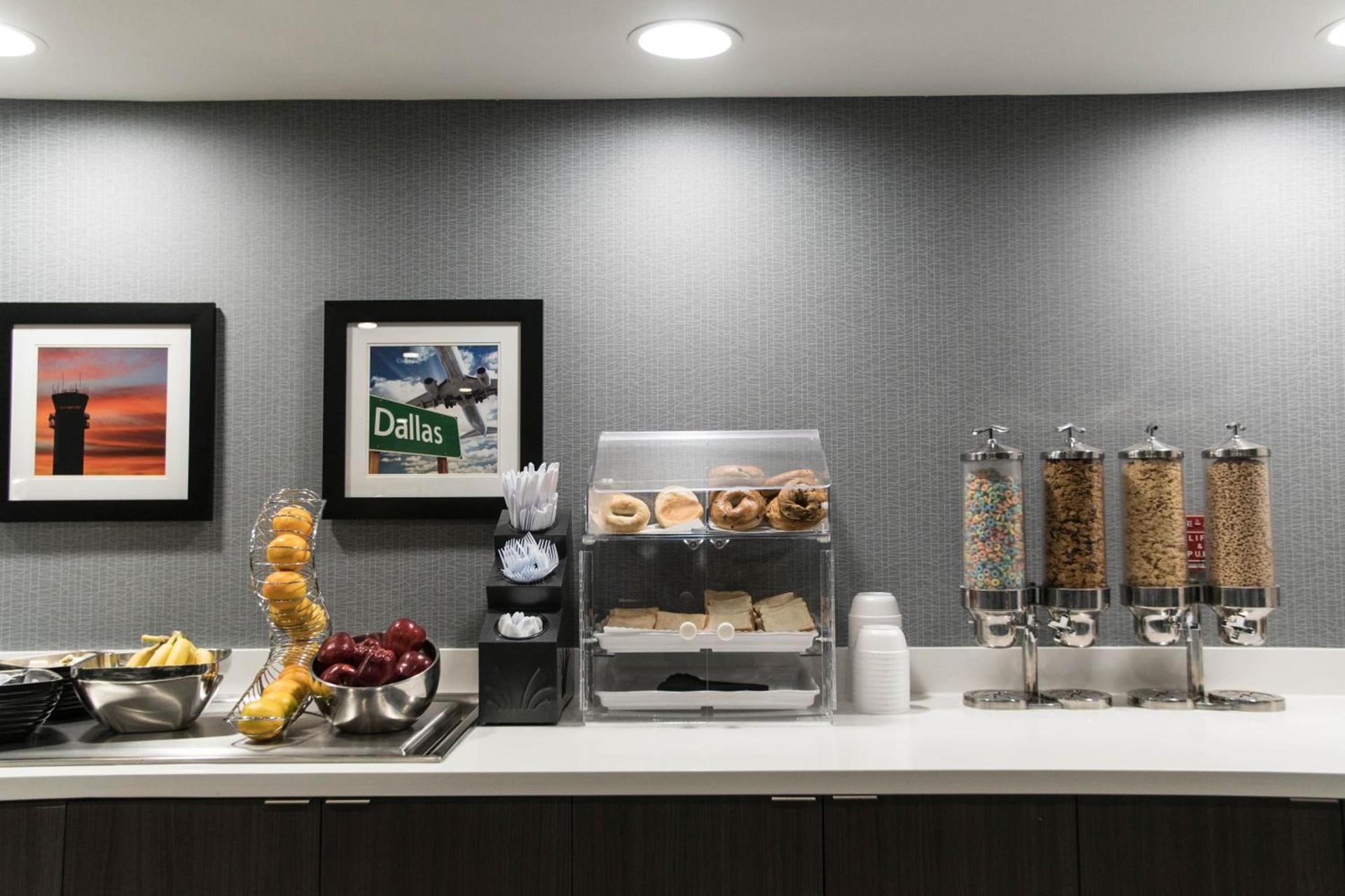Wingate by Wyndham Dallas Love Field photo 7