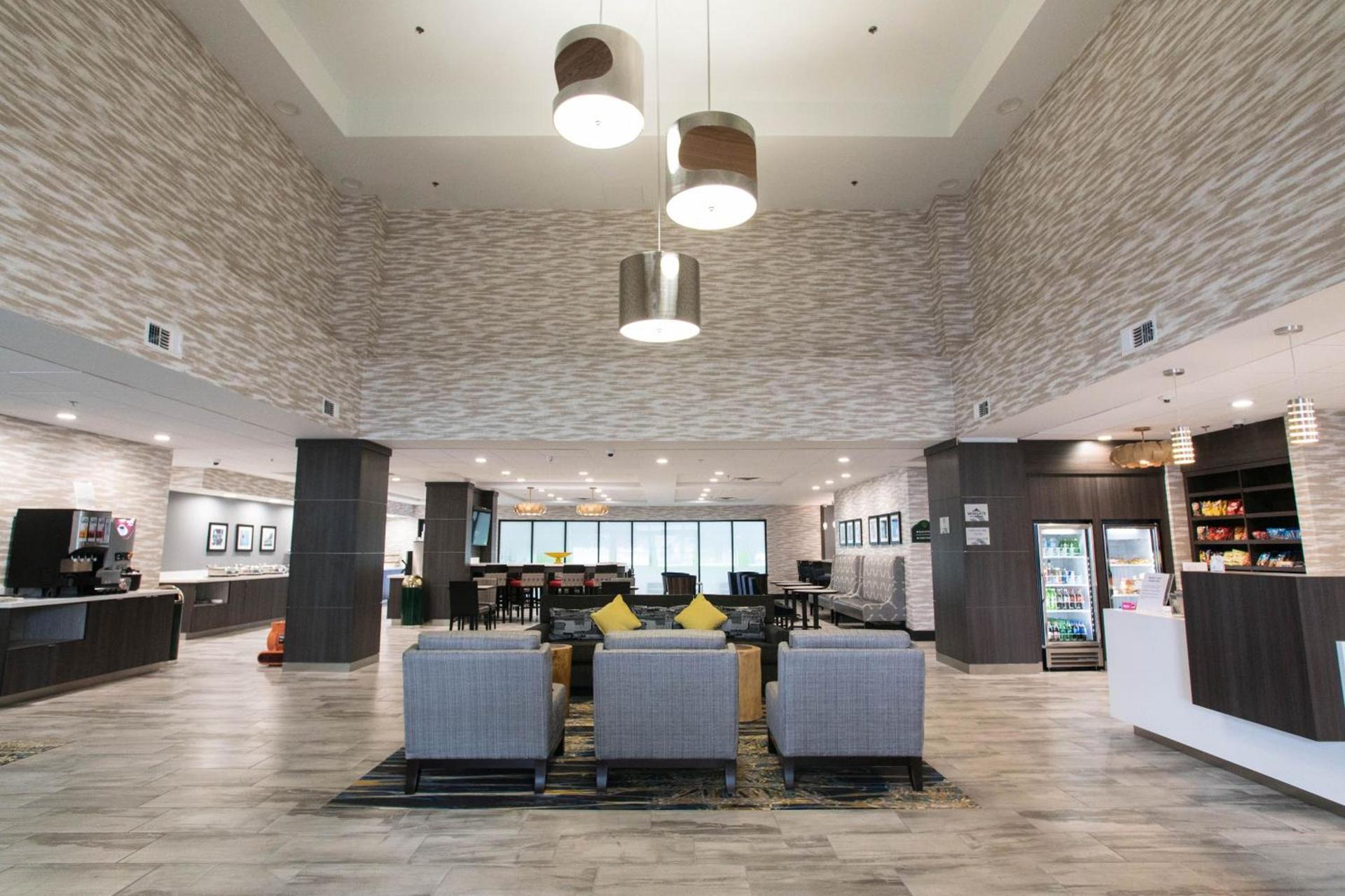 Wingate by Wyndham Dallas Love Field photo 2
