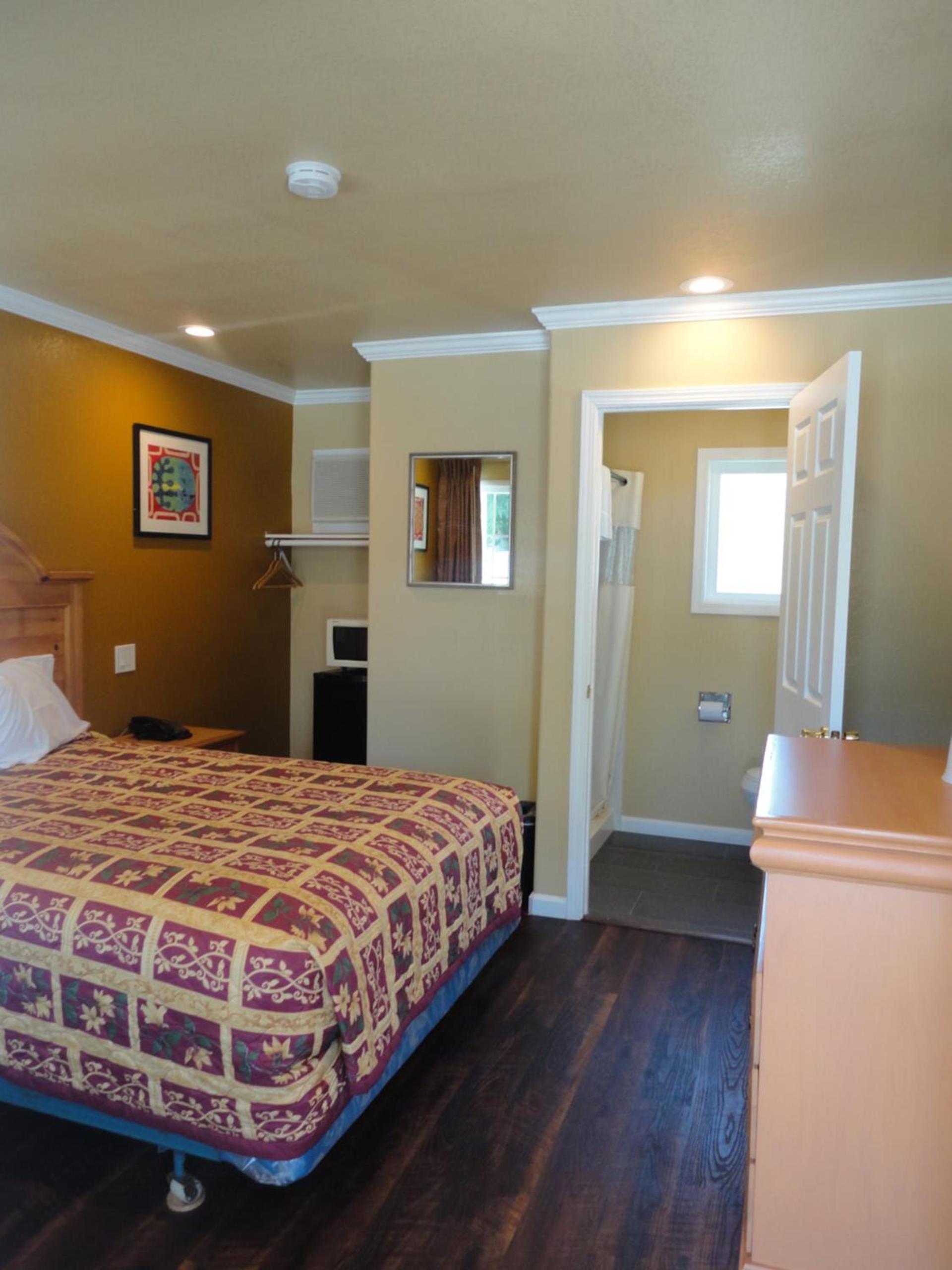Colusa Motel photo 22