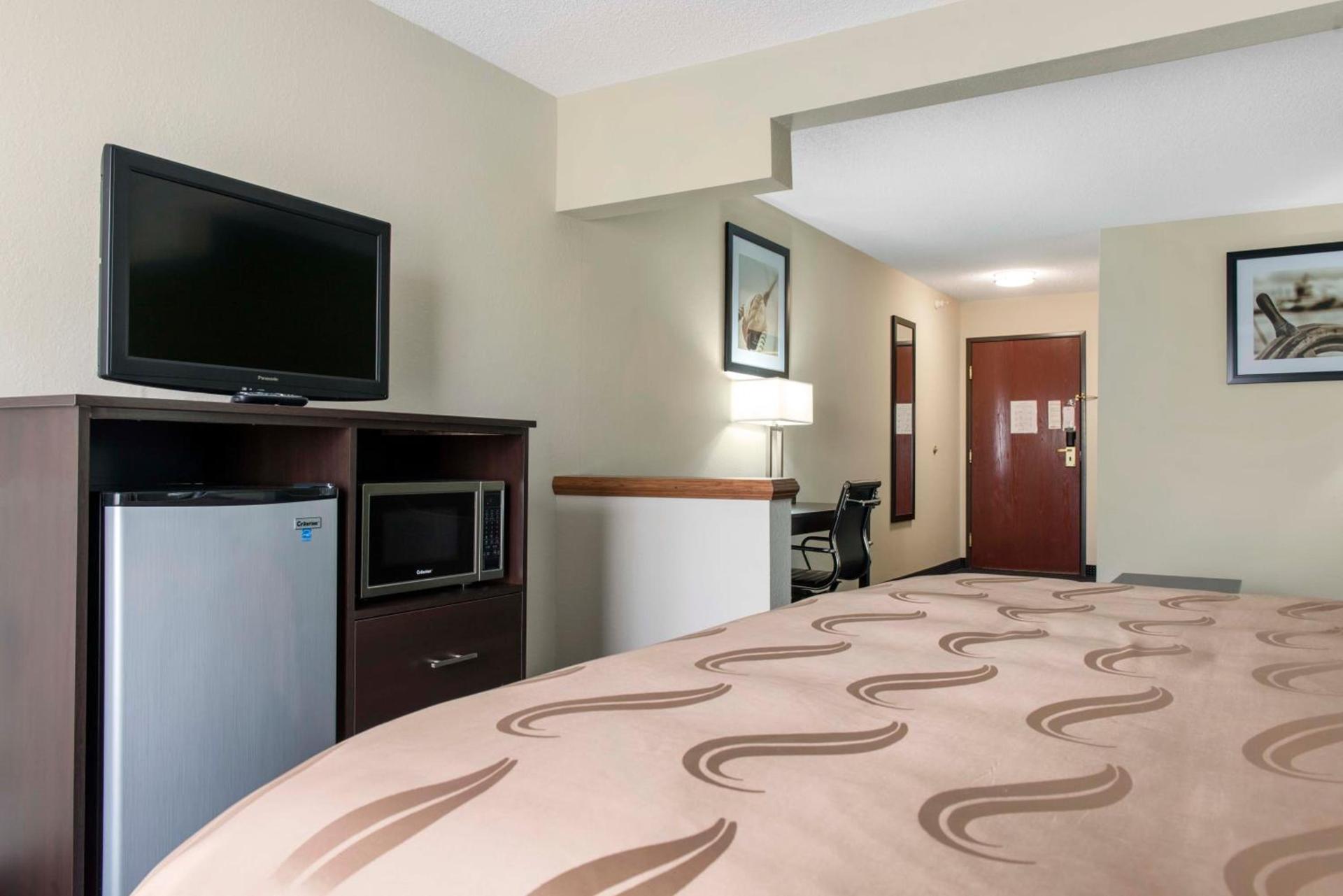 Quality Inn & Suites Anderson I-69 photo 2