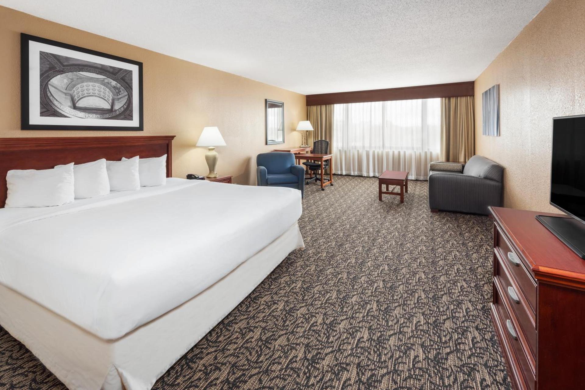 Capitol Plaza Hotel Jefferson City photo 10