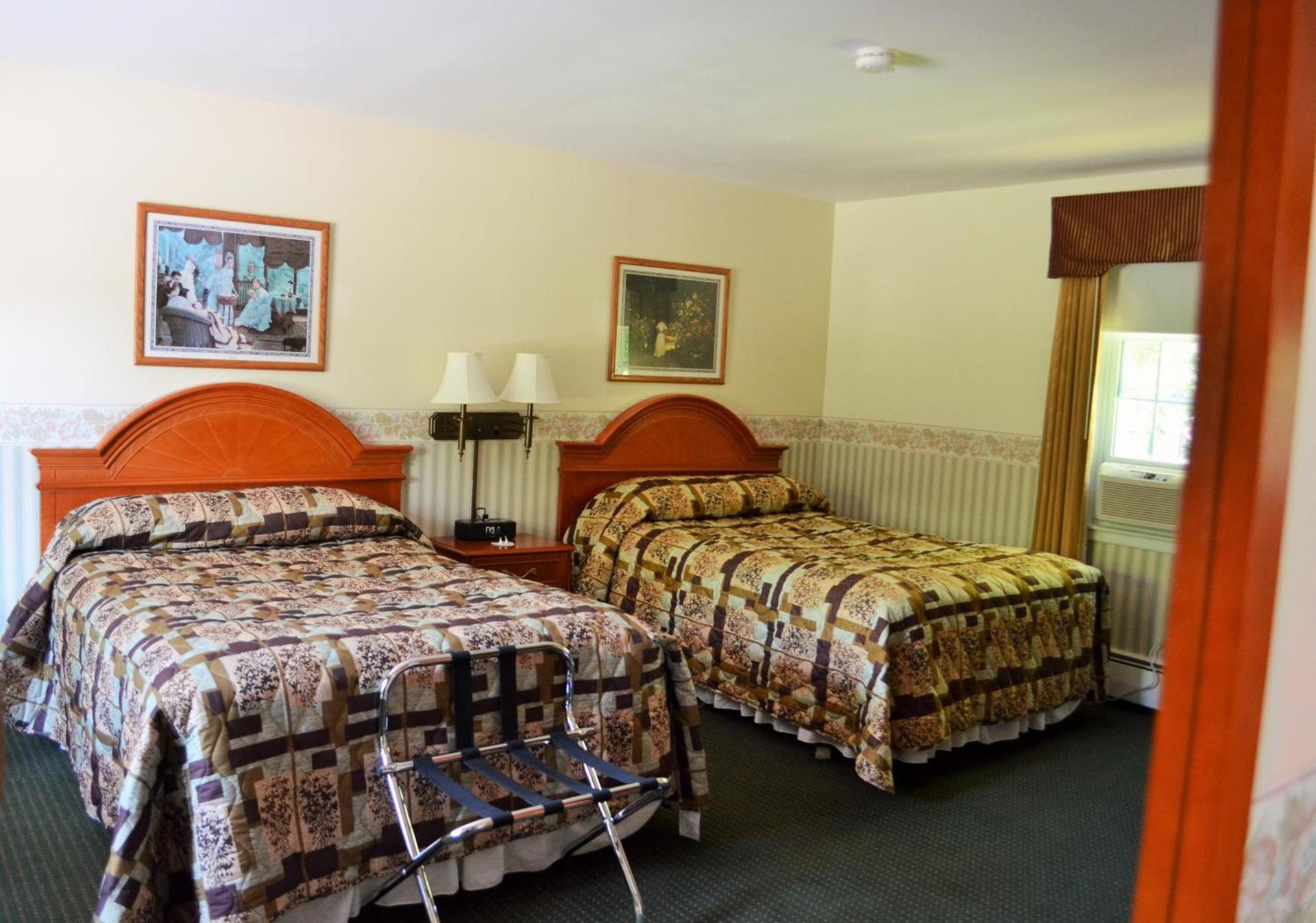Maple Terrace Motel photo 45
