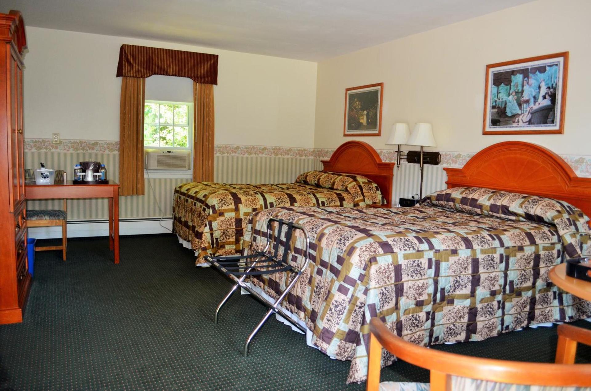 Maple Terrace Motel photo 47