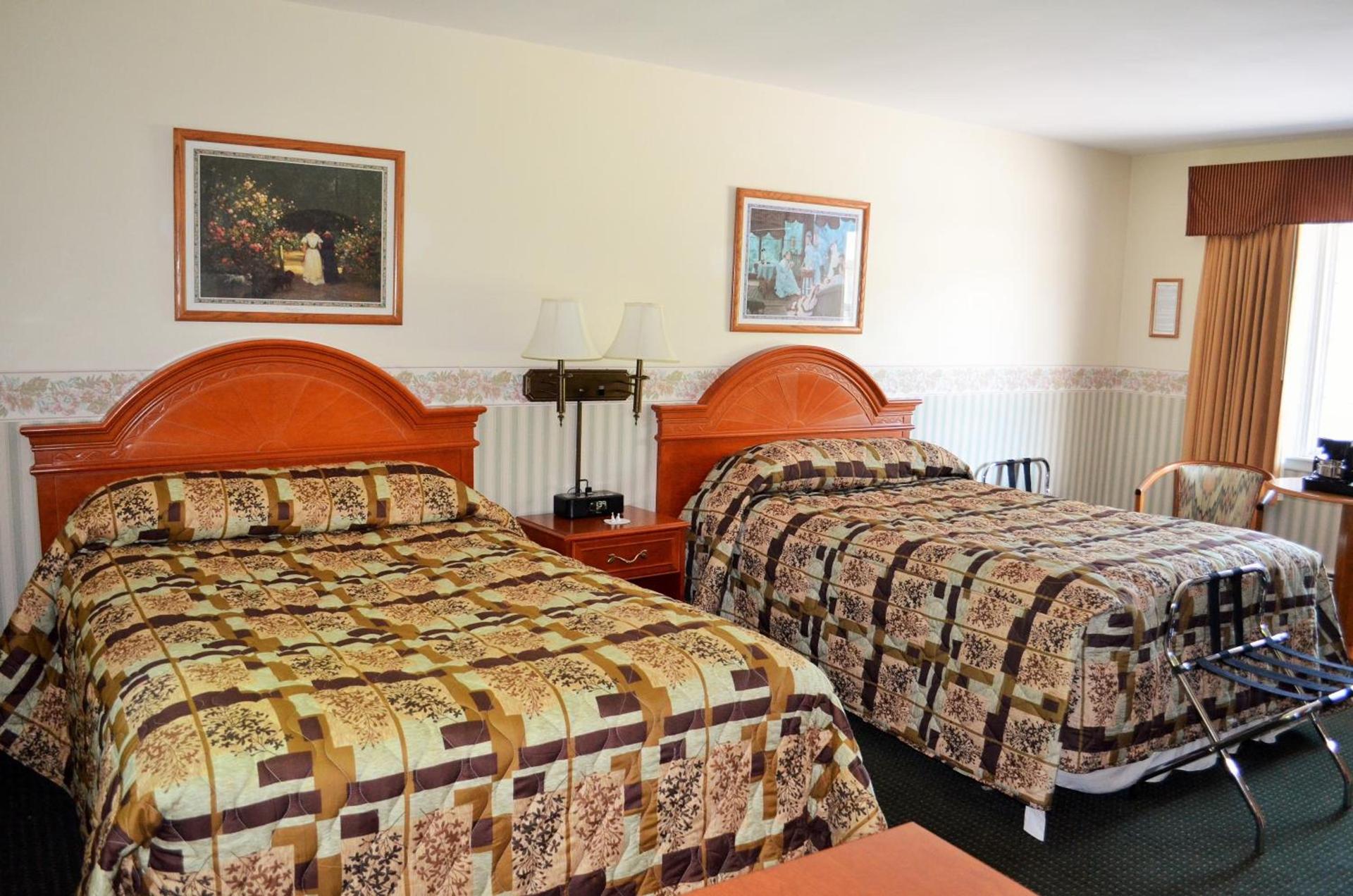 Maple Terrace Motel photo 44