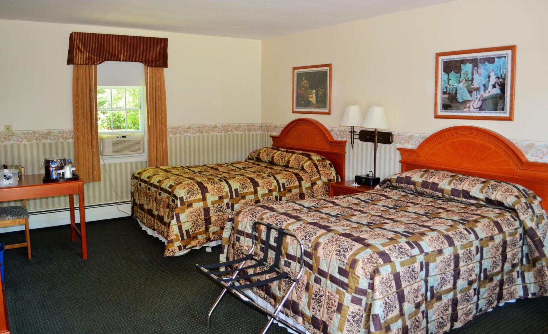 Maple Terrace Motel photo 51