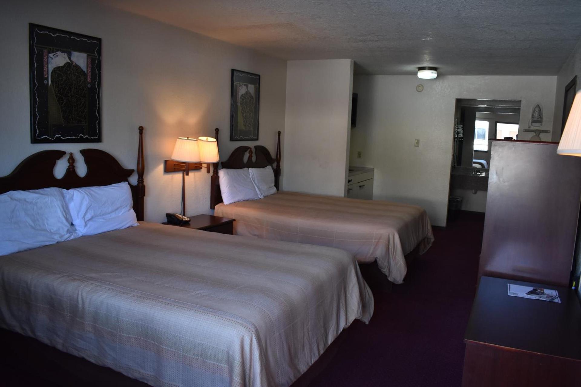 Meridian Inn Oklahoma City Airport photo 8