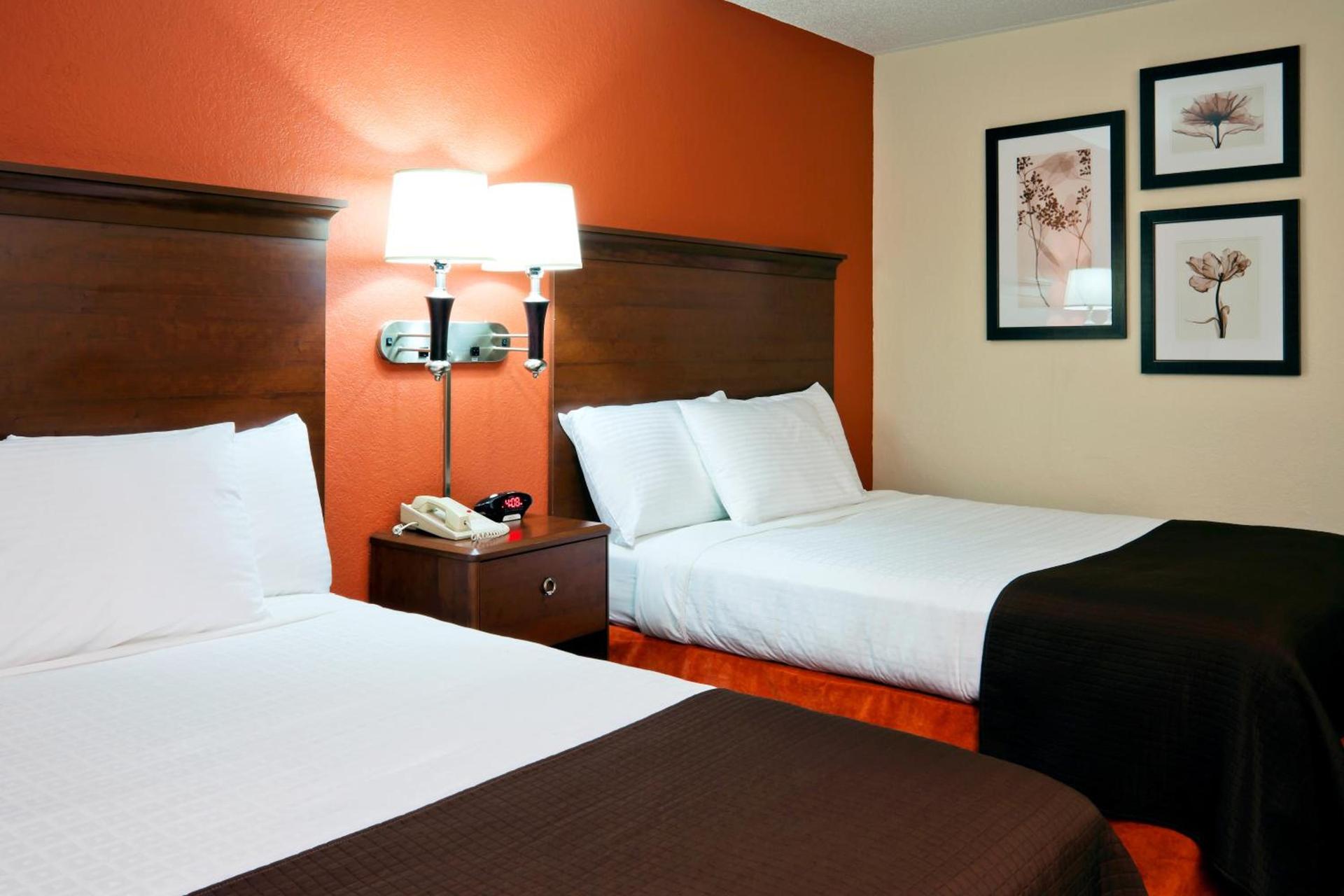 Comfort Inn & Suites New Lisbon photo 55